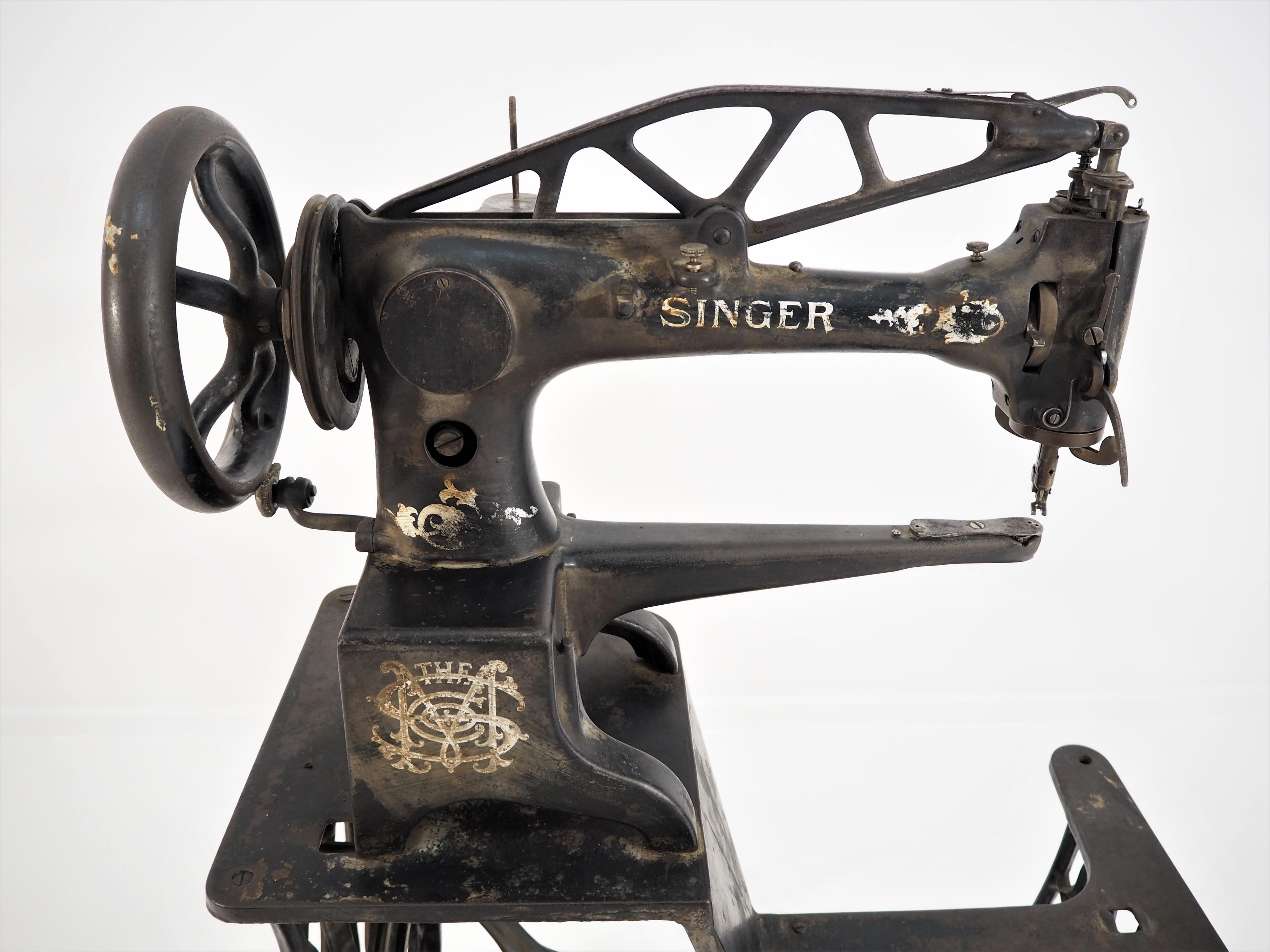 Sewing Machine from Singer, circa 1920s 3