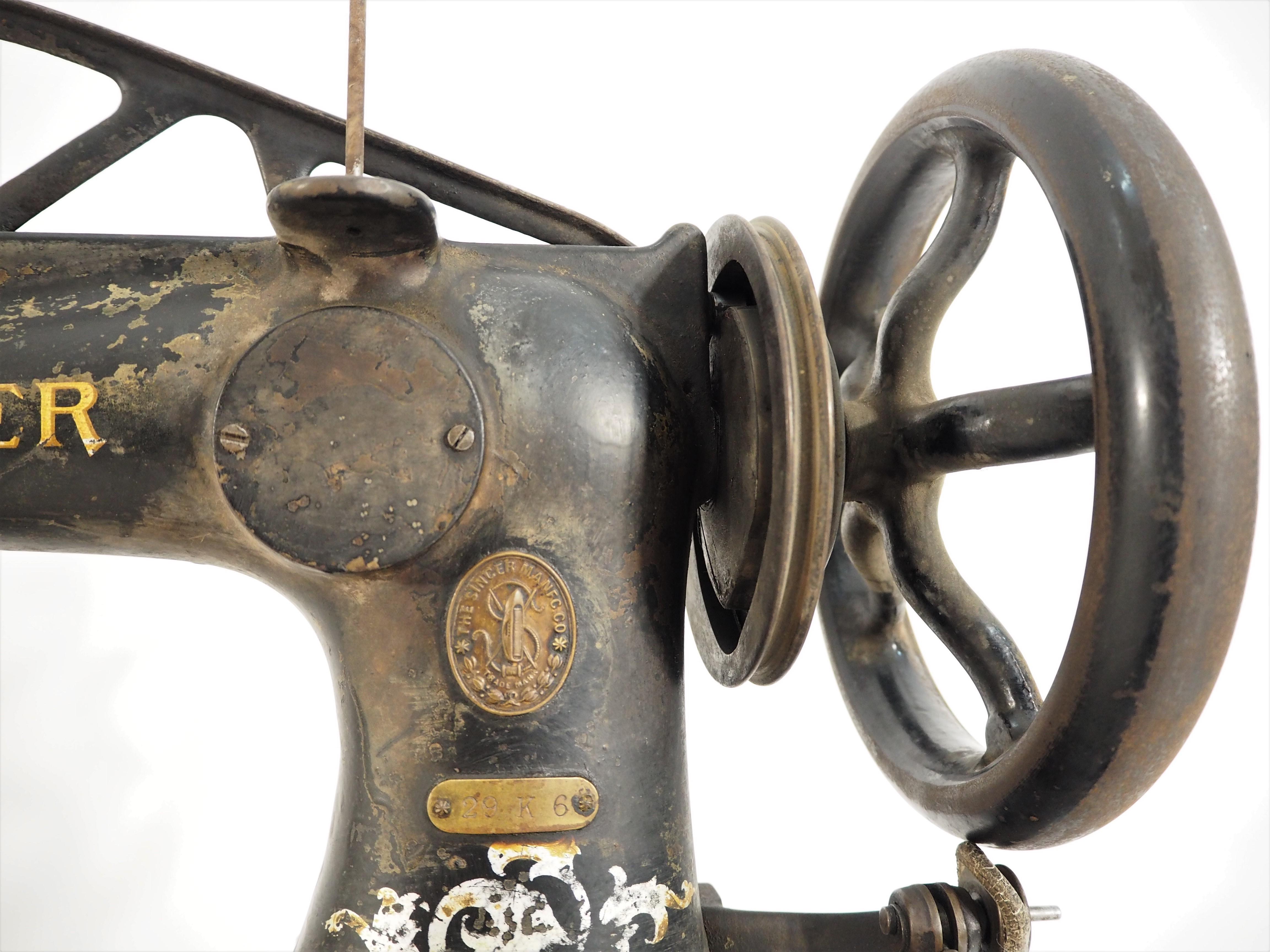 Scottish Sewing Machine from Singer, circa 1920s