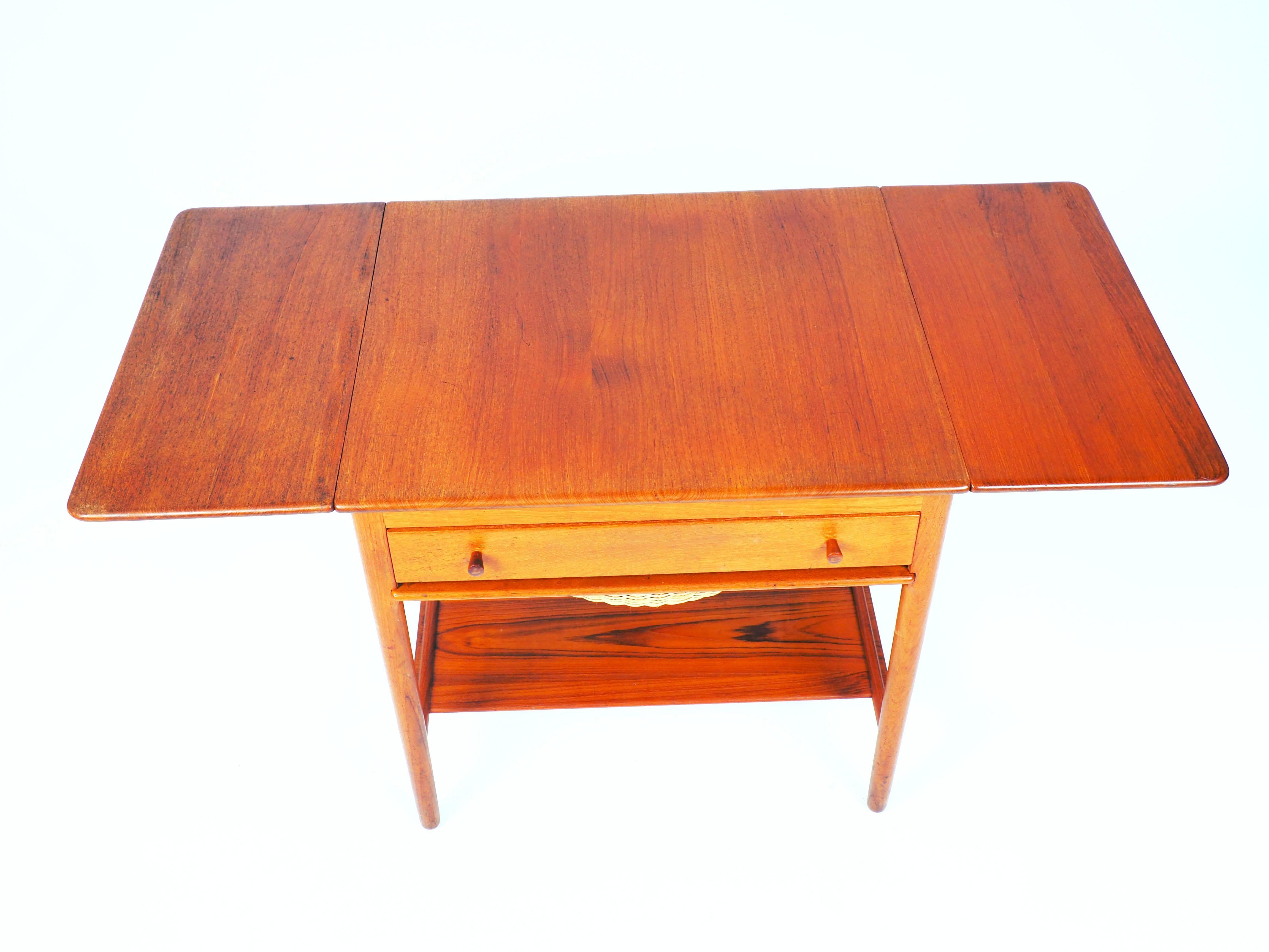 Mid-20th Century Sewing table AT-33 by Hans J Wegner made by Andreas Tuck, Denmark