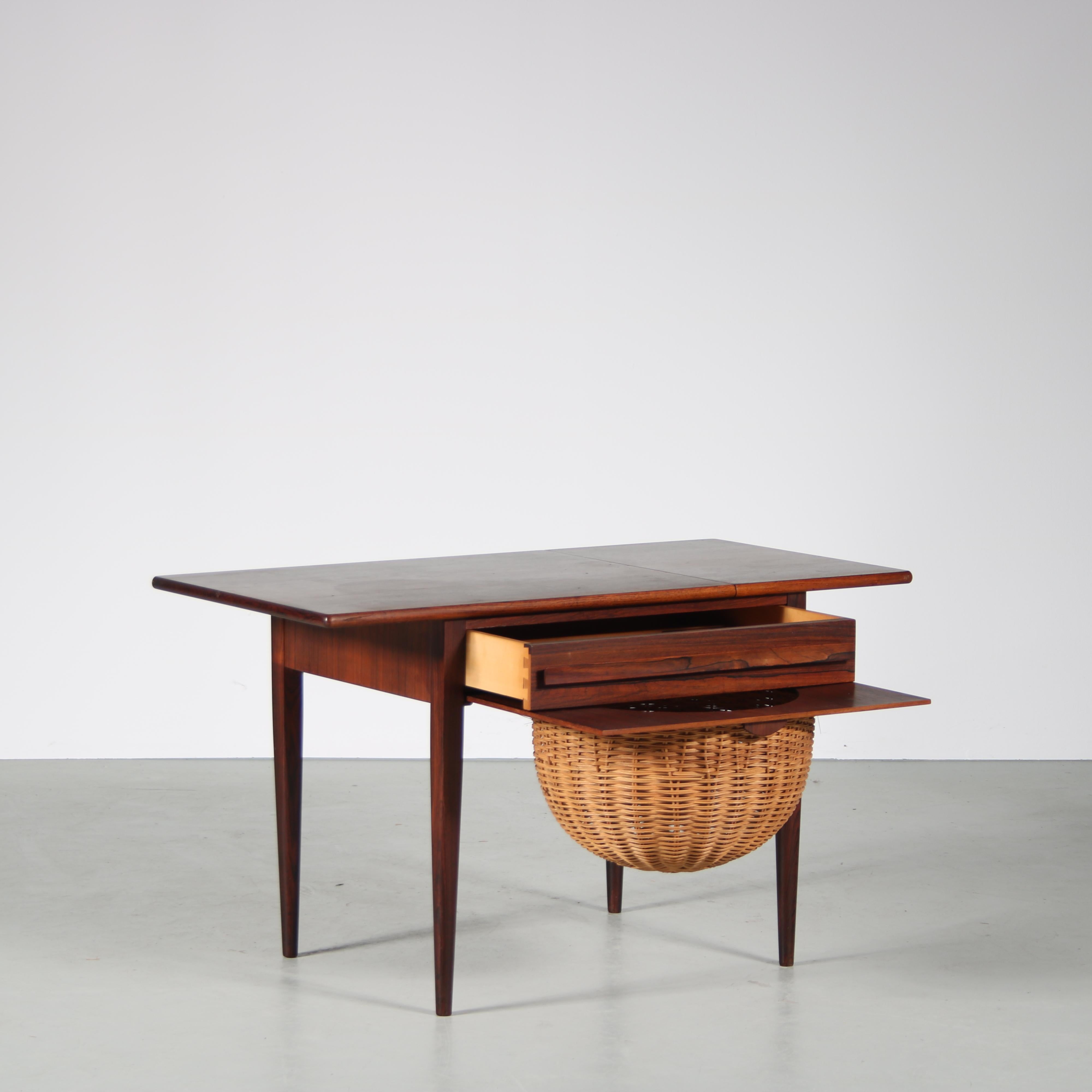 Sewing Table by Johannes Andersen for CFC Silkeborg, Denmark, 1960 In Good Condition In Amsterdam, NL