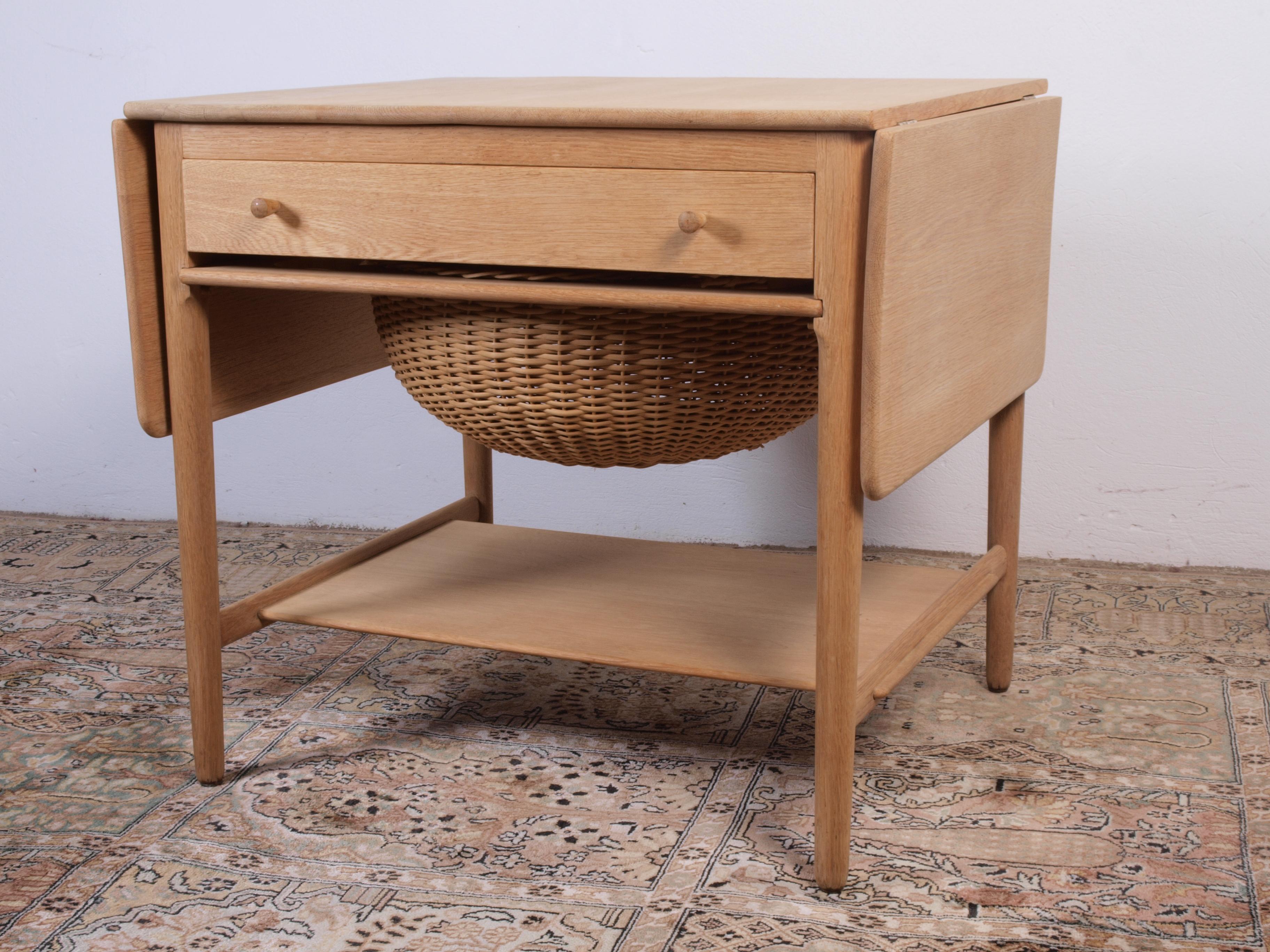 Mid-20th Century Sewing Table in Oak by Hans Wegner for Andreas Tuck, 1980s