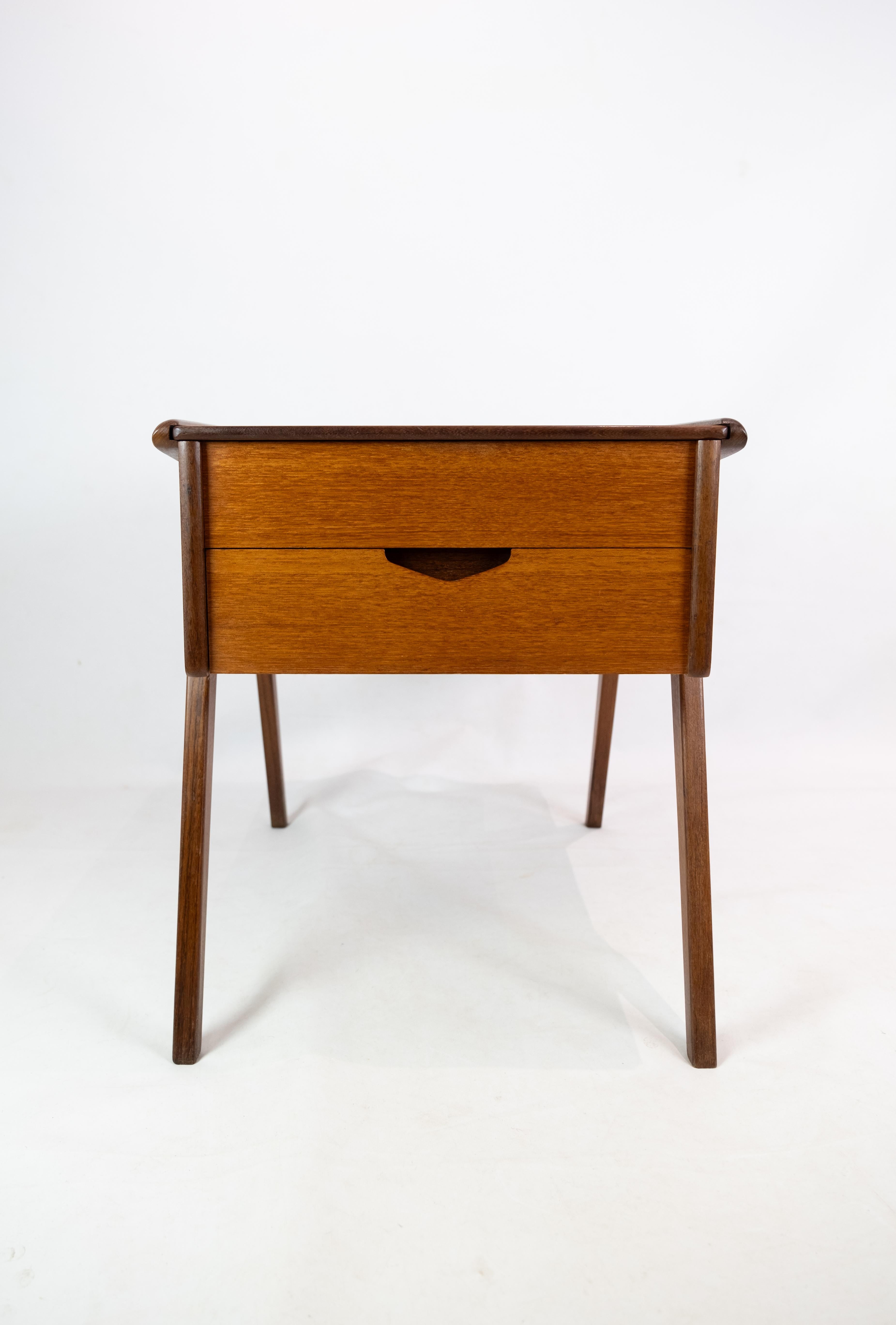 Sewing Table in Teak Wood of Danish Design From The 1960's For Sale 1