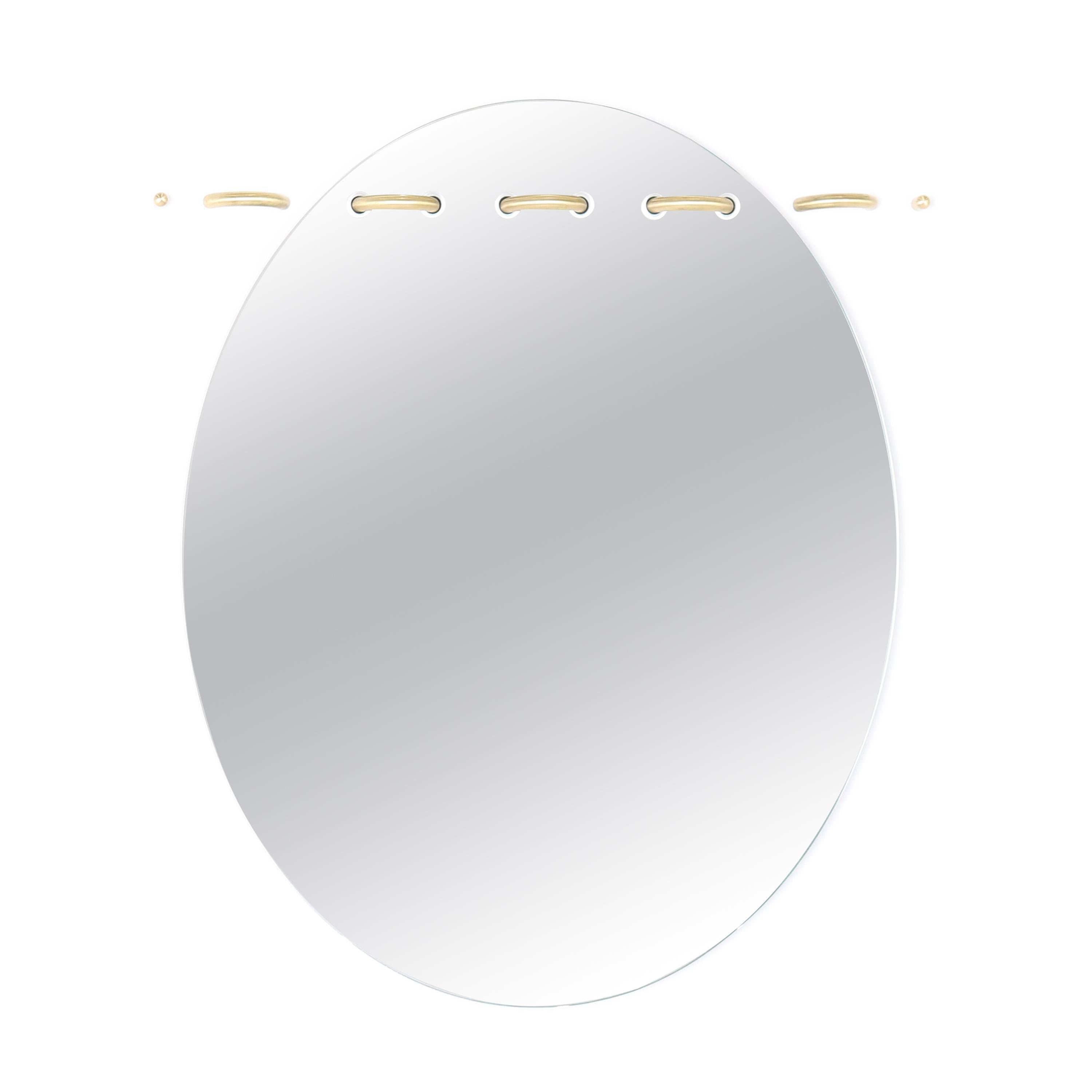 Miroir ovale à surfaces cousues, avec points en laiton par Debra Folz
