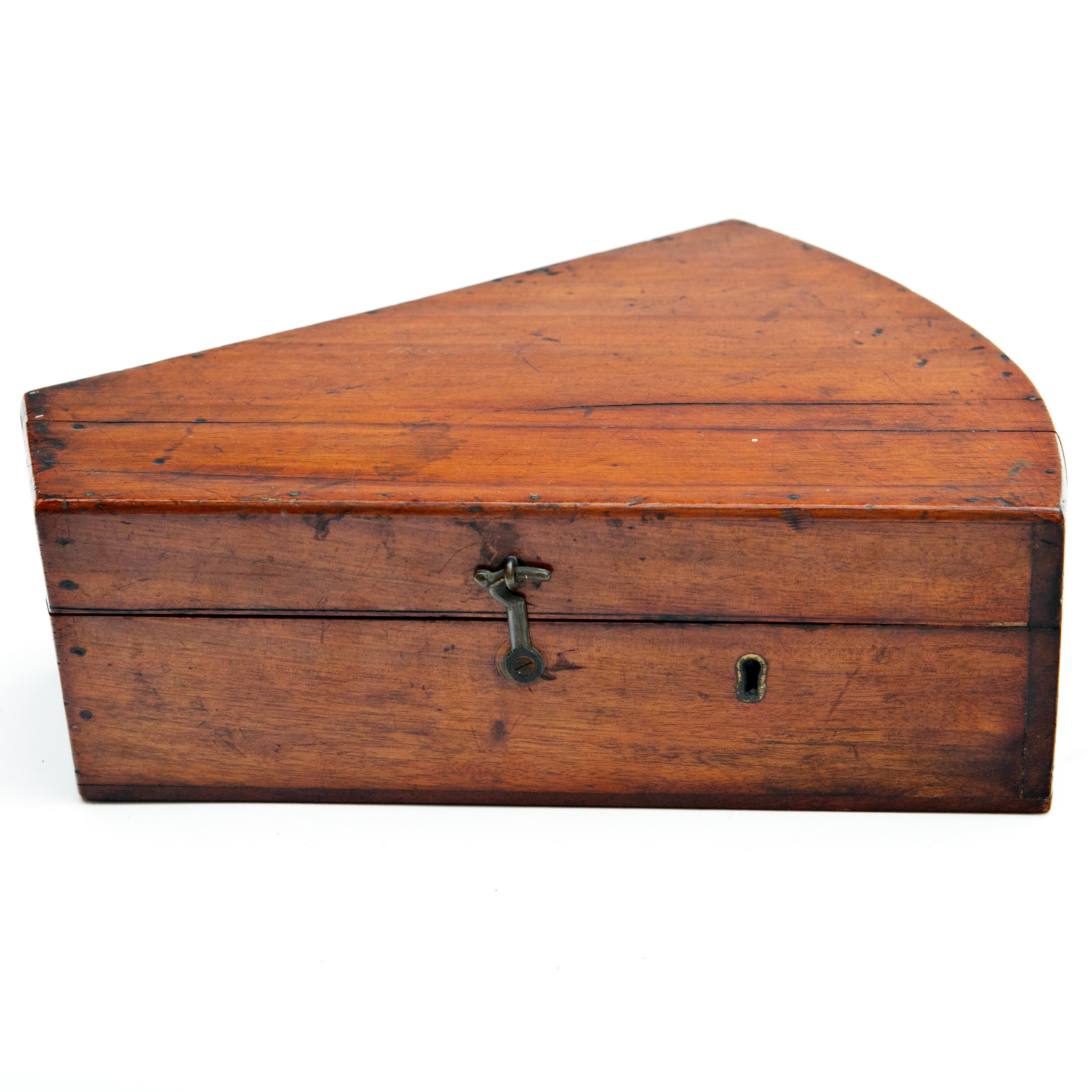 Sextant in Original Mahogany Case, England c. 1900 9
