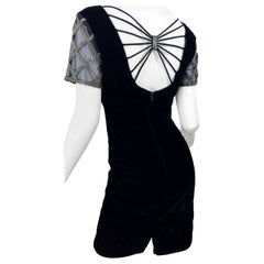 Vintage Sexy 1990s Black Velvet Sz 6 / 8 Open Bow Back Rhinestone Beade 90s Mini Dress