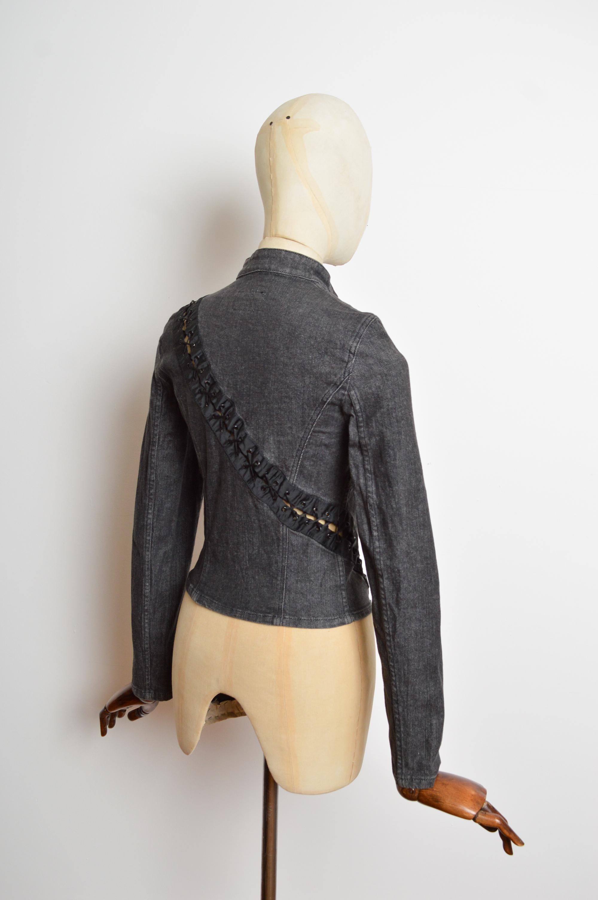 Sexy 2000’s Dolce & Gabbana Y2k Charcoal Grey fitted denim corset Jacket For Sale 5