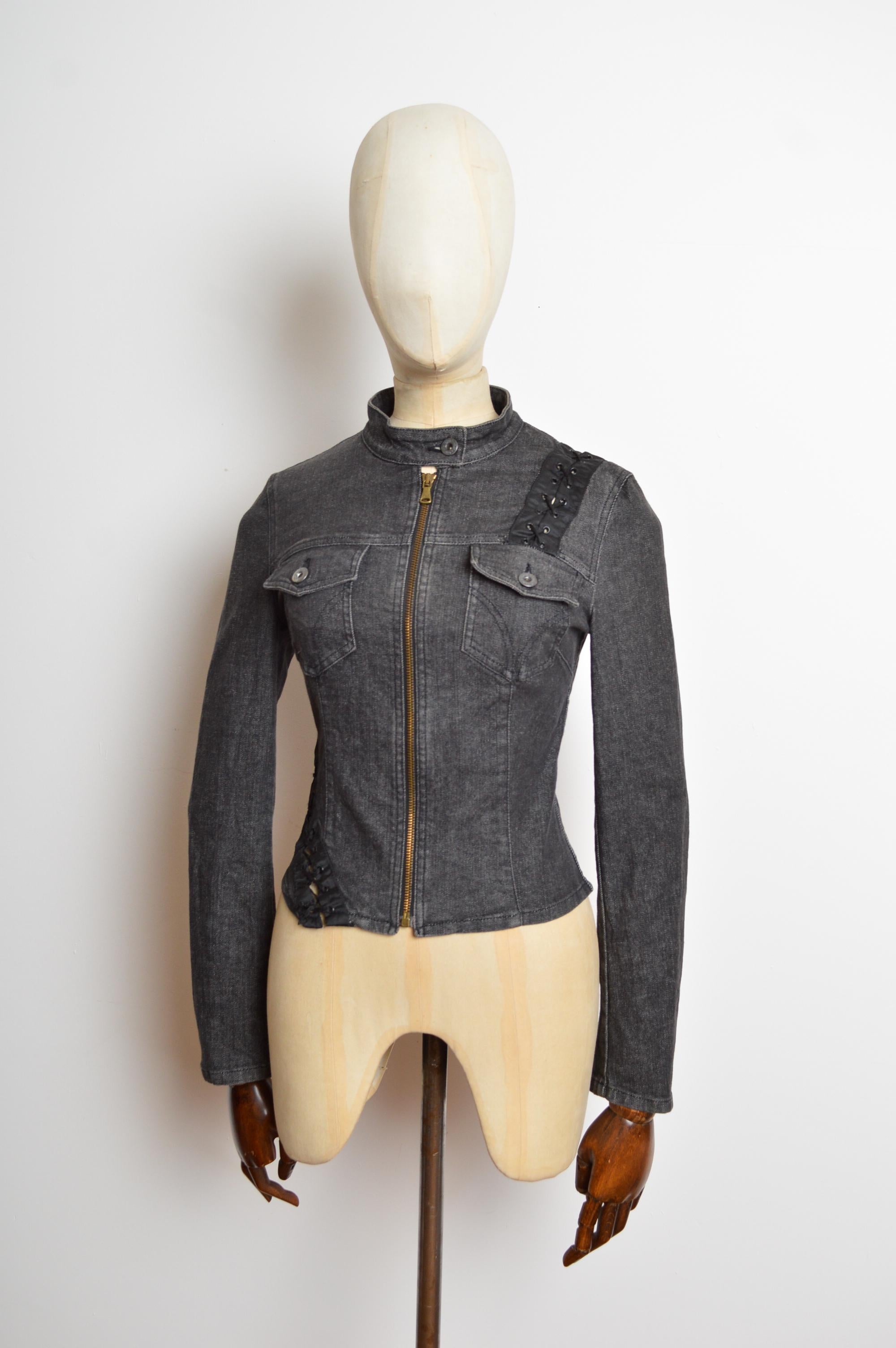 Sexy 2000’s Dolce & Gabbana Y2k Charcoal Grey fitted denim corset Jacket For Sale 6