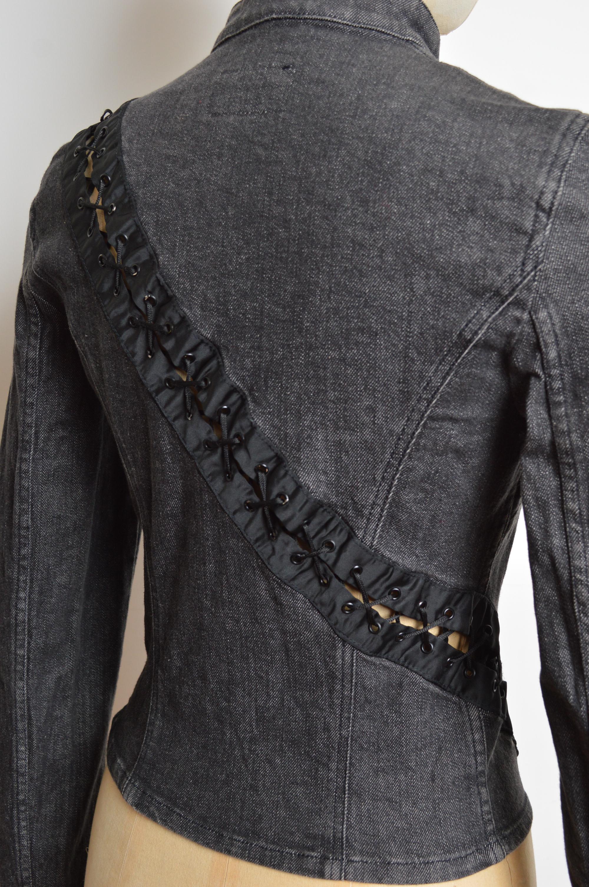 Sexy 2000’s Dolce & Gabbana Y2k Charcoal Grey fitted denim corset Jacket For Sale 7
