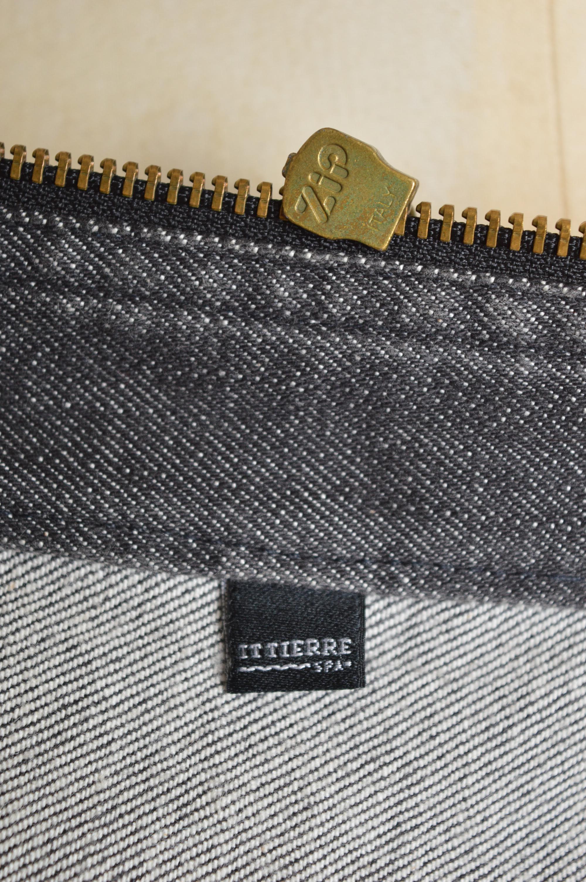 Sexy 2000’s Dolce & Gabbana Y2k Charcoal Grey fitted denim corset Jacket For Sale 8
