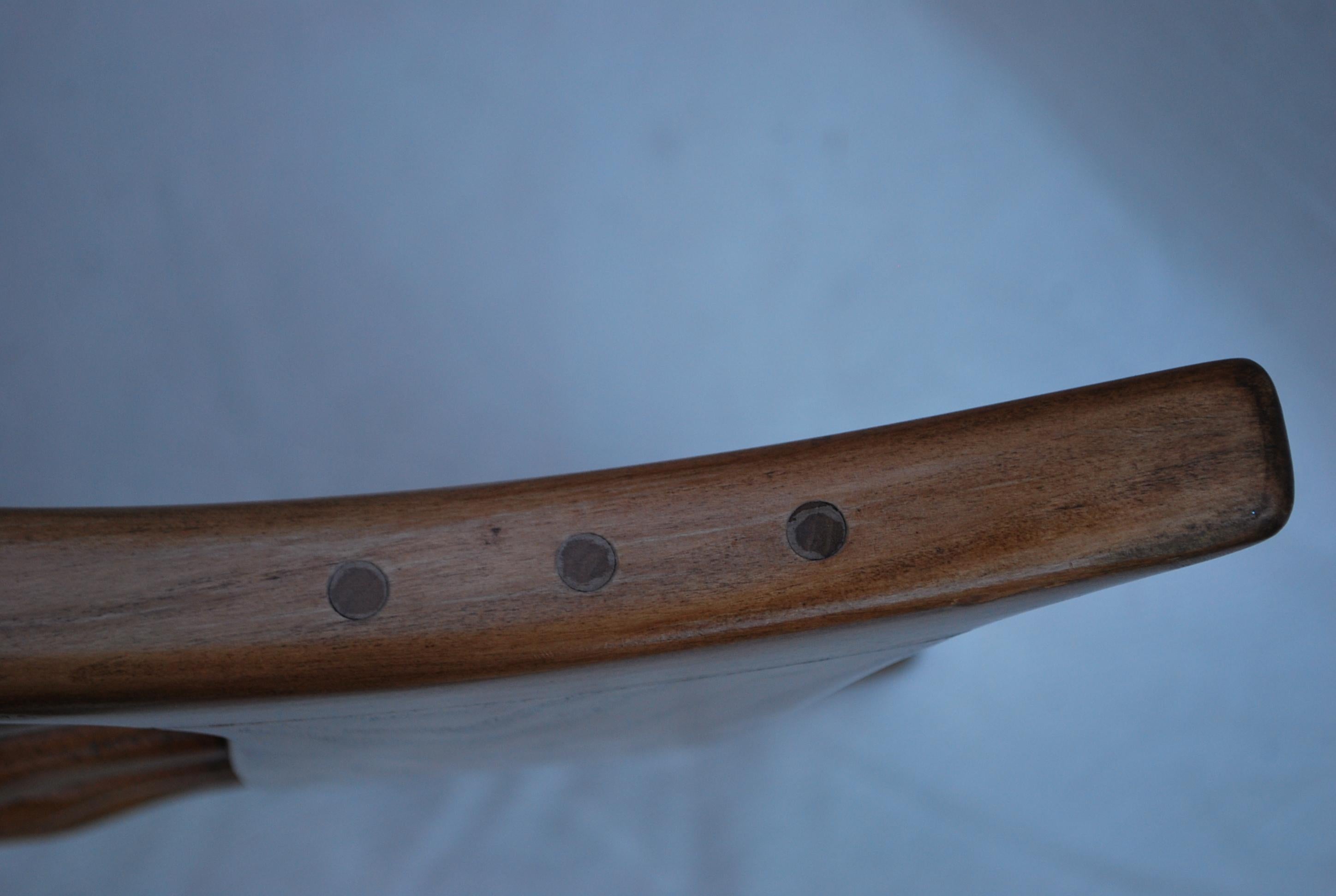 Bois Sexy et Elegance  toutes les mains  Chaise à bascule dans le style de sam Maloof en vente