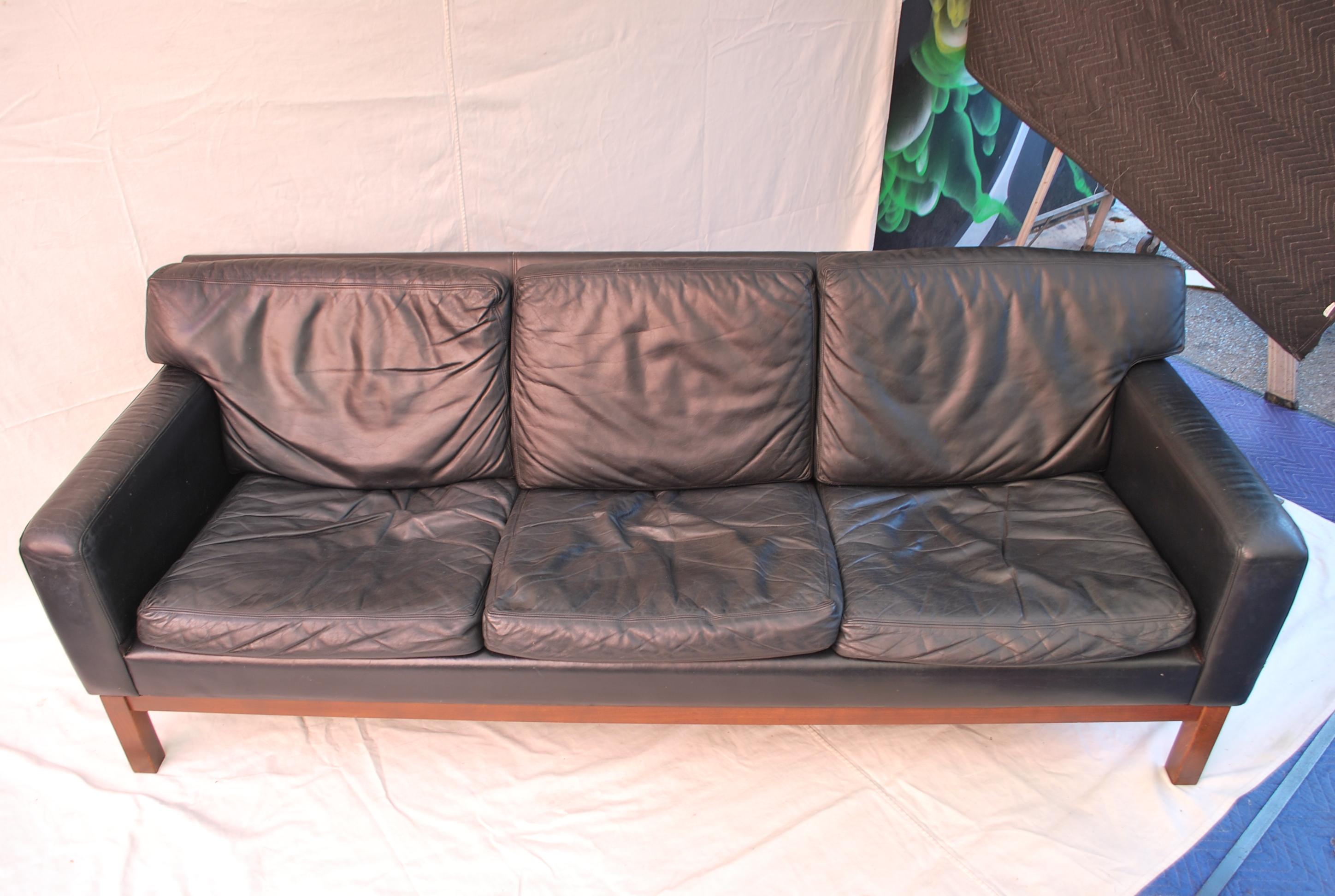 sexy leather sofa design by Erik Jorgensen For Sale 1