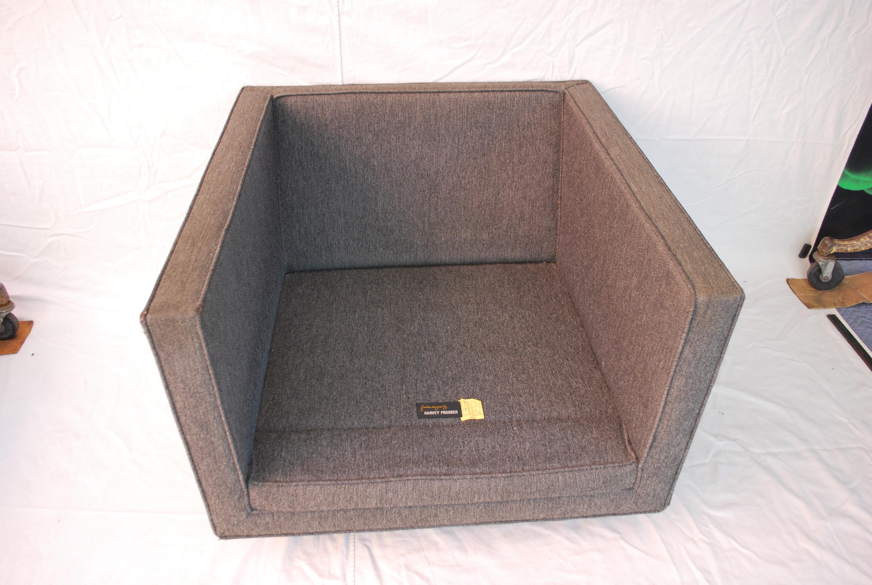 Sexy lounge chair by Harvey Probber For Sale 3