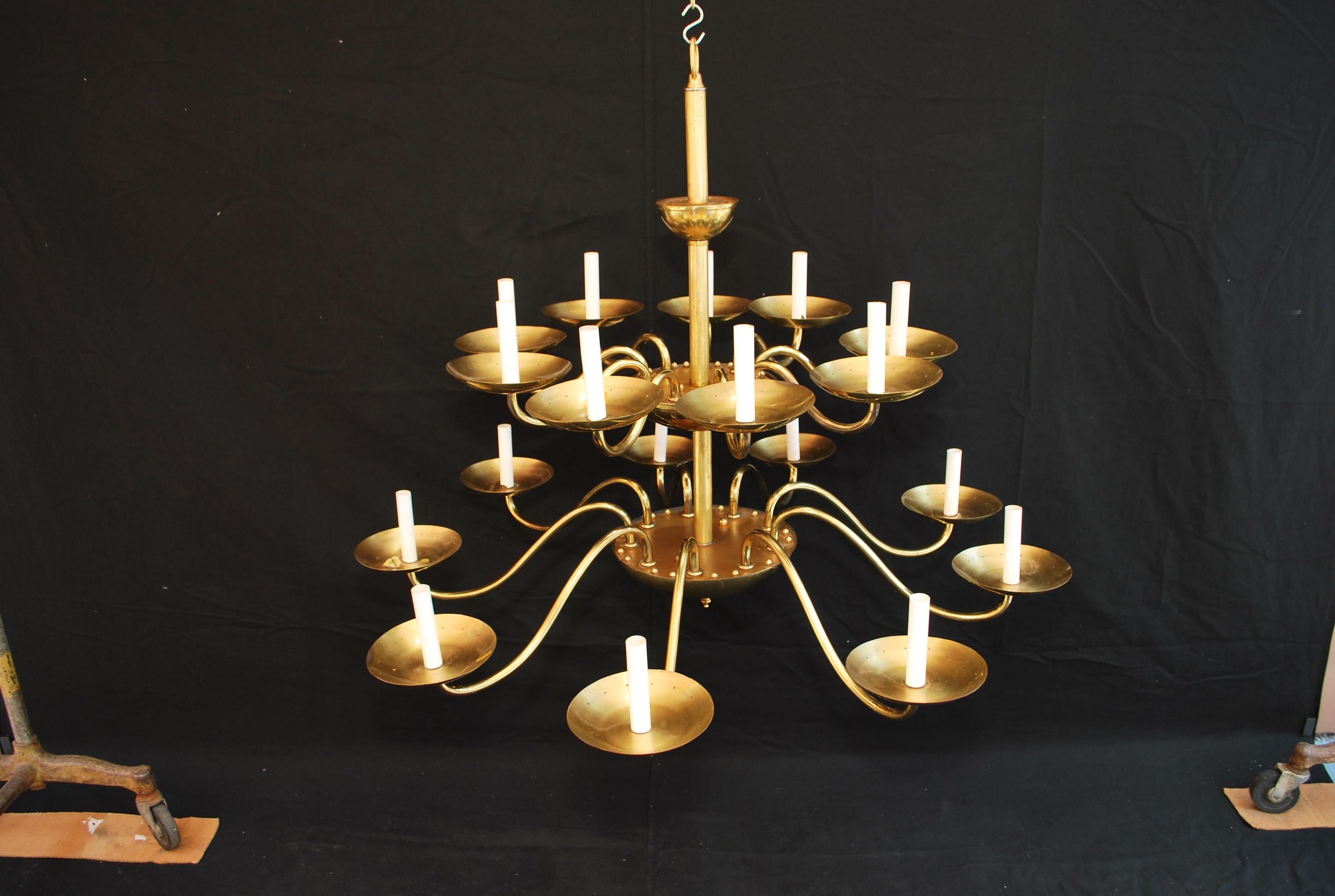 Sexy Set of Nine Brass Chandelier by Chapman 'Price Is for One' ( five are sold  In Good Condition For Sale In Los Angeles, CA