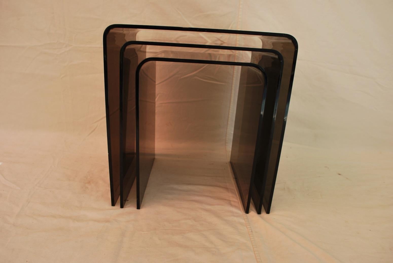 Mid-Century Modern Sexy Set of Three Nesting Side Lucite Tables