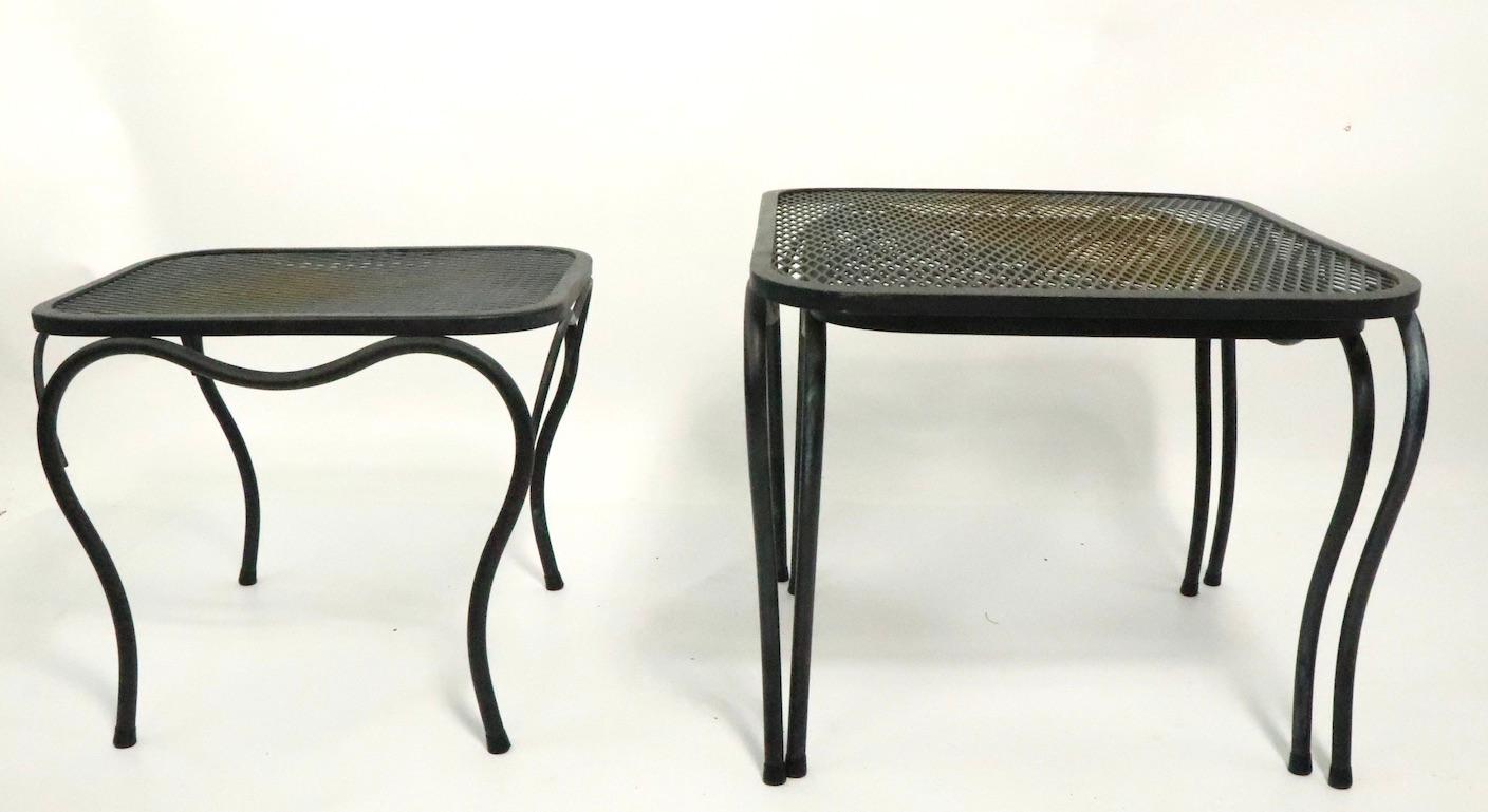 Sexy Set of Three Nesting Tables Attributed to Woodard In Good Condition In New York, NY