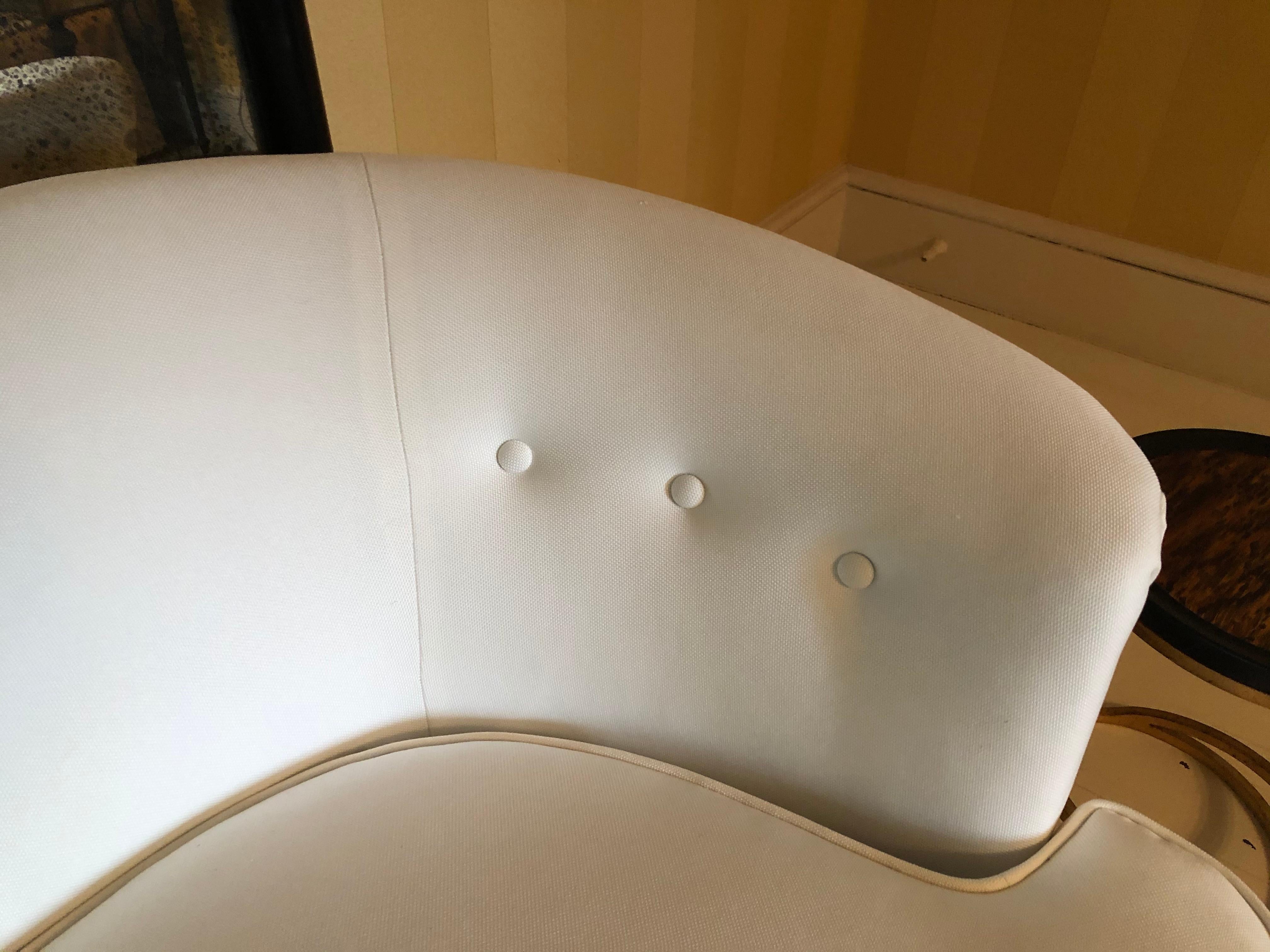 Sexy Vintage Curvy Plush Settee Loveseat In Good Condition In Hopewell, NJ