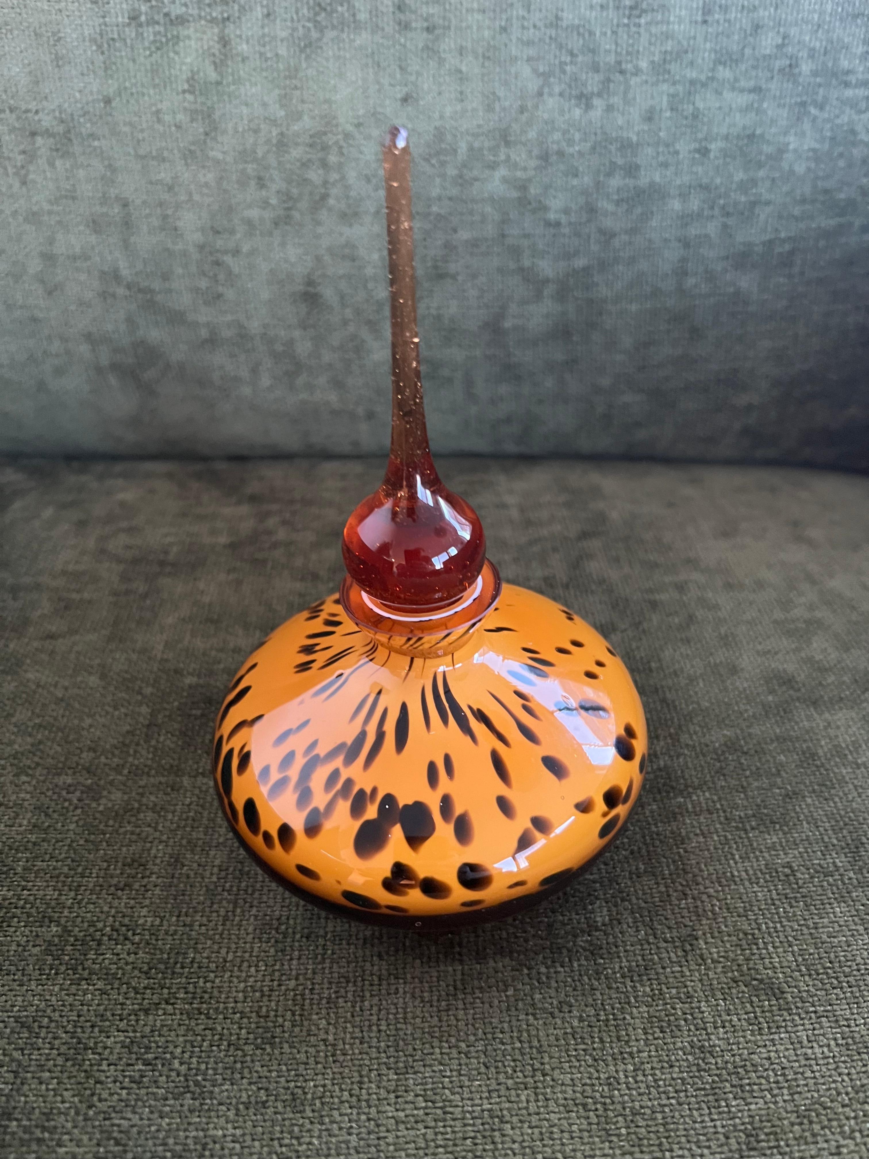 Sexy Vintage Murano Art Glass Amber Tone Leopard/Tortoise Perfume Bottle 1960s For Sale 10