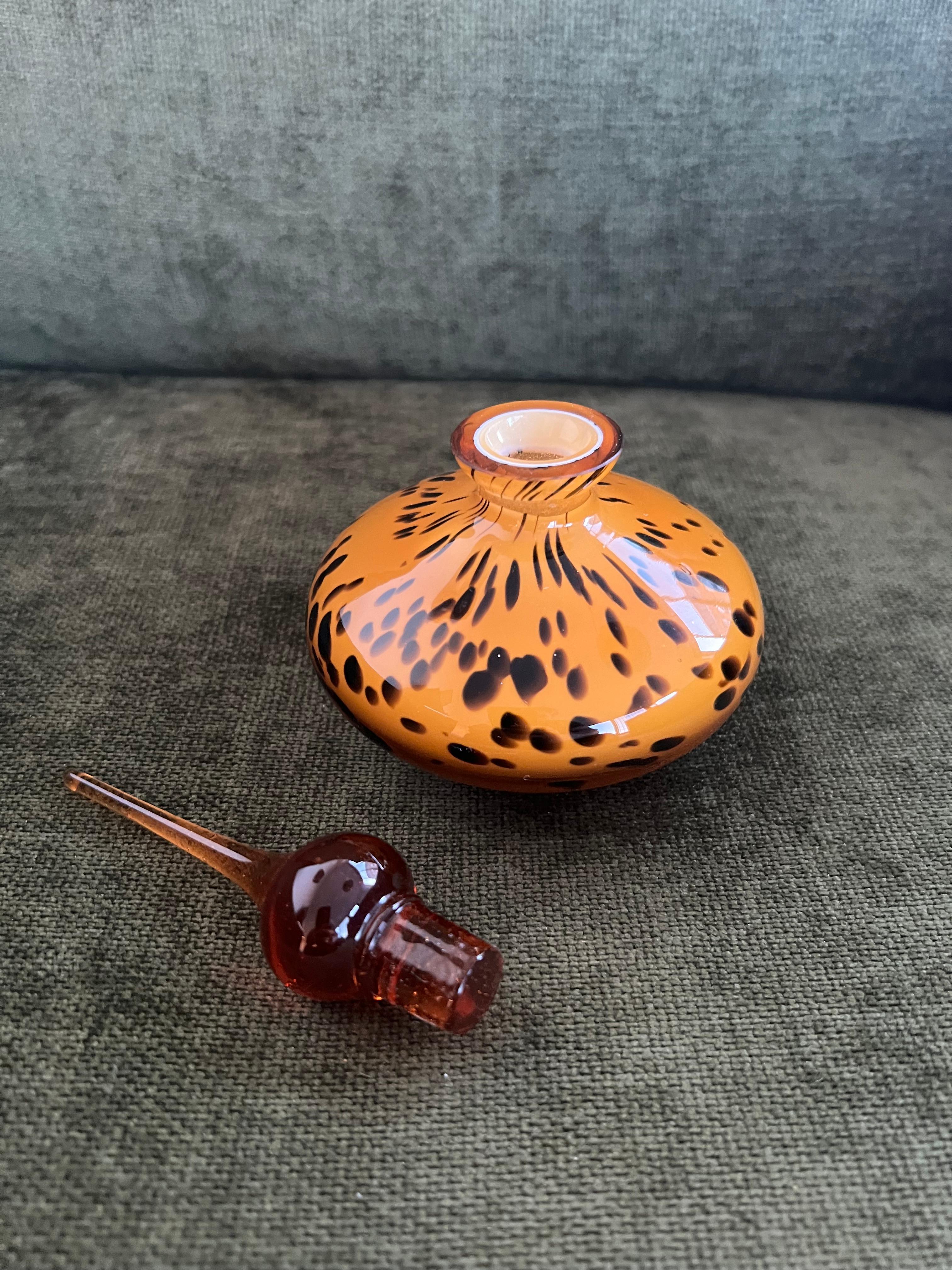 Sexy Vintage Murano Art Glass Amber Tone Leopard/Tortoise Perfume Bottle 1960s For Sale 11