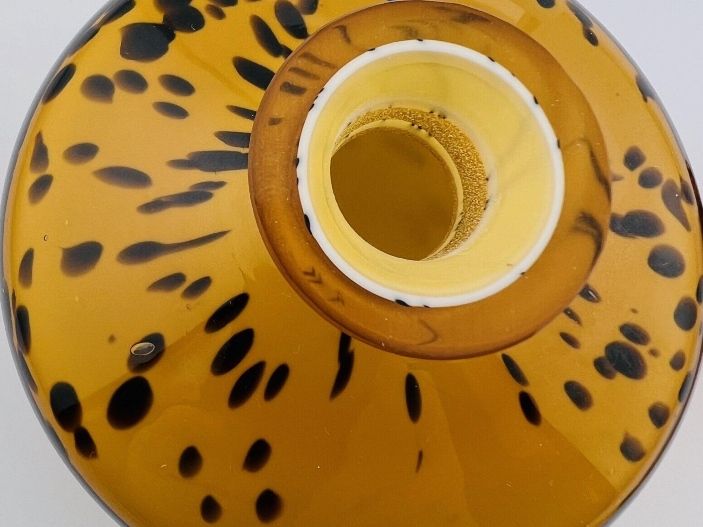 Sexy Vintage Murano Art Glass Amber Tone Leopard/Tortoise Perfume Bottle 1960s In Excellent Condition For Sale In New York, NY
