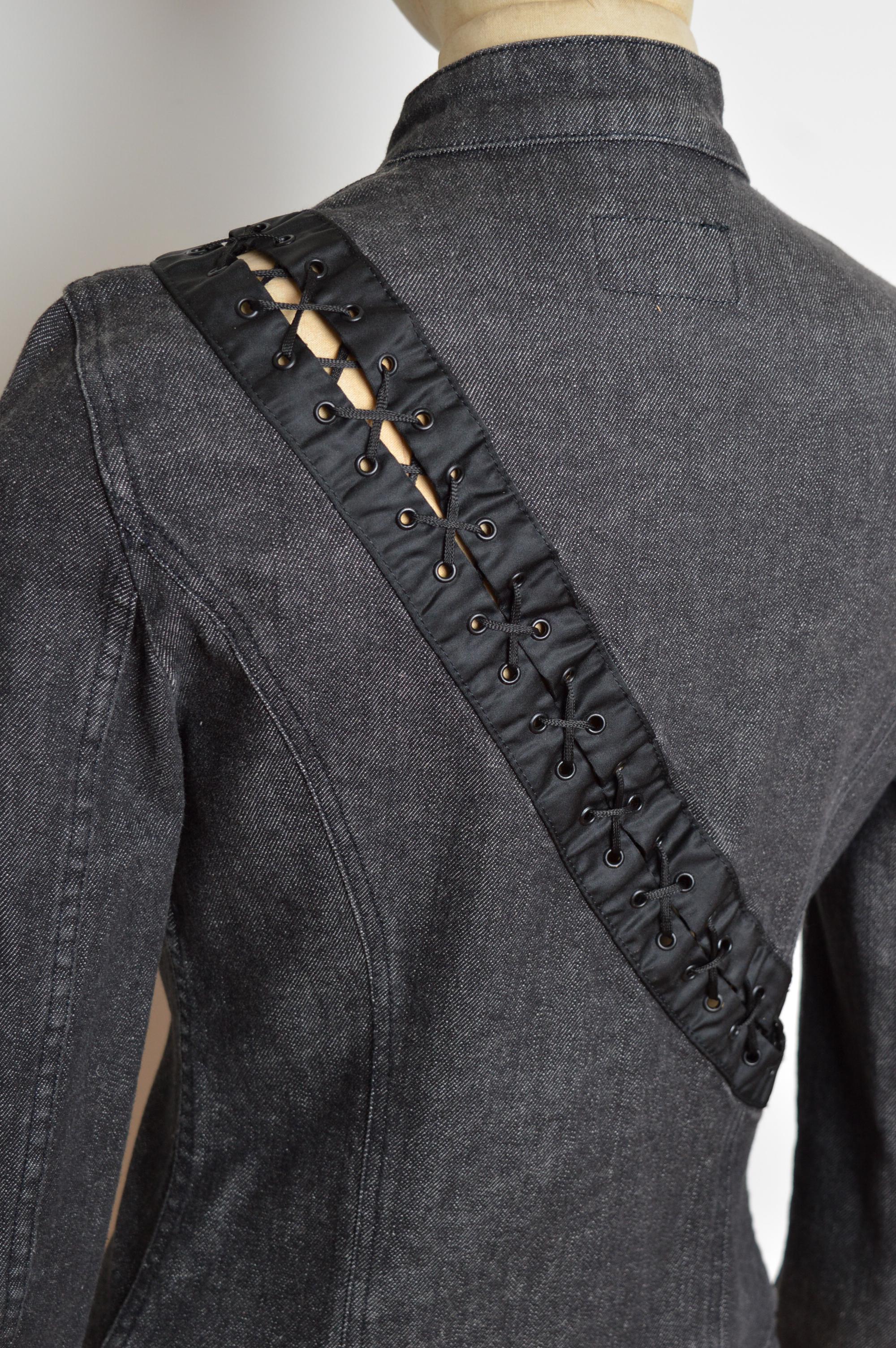Sexy Y2k Dolce & Gabbana Charcoal Grey fitted denim Lace Up corset Jacket in vendita 5