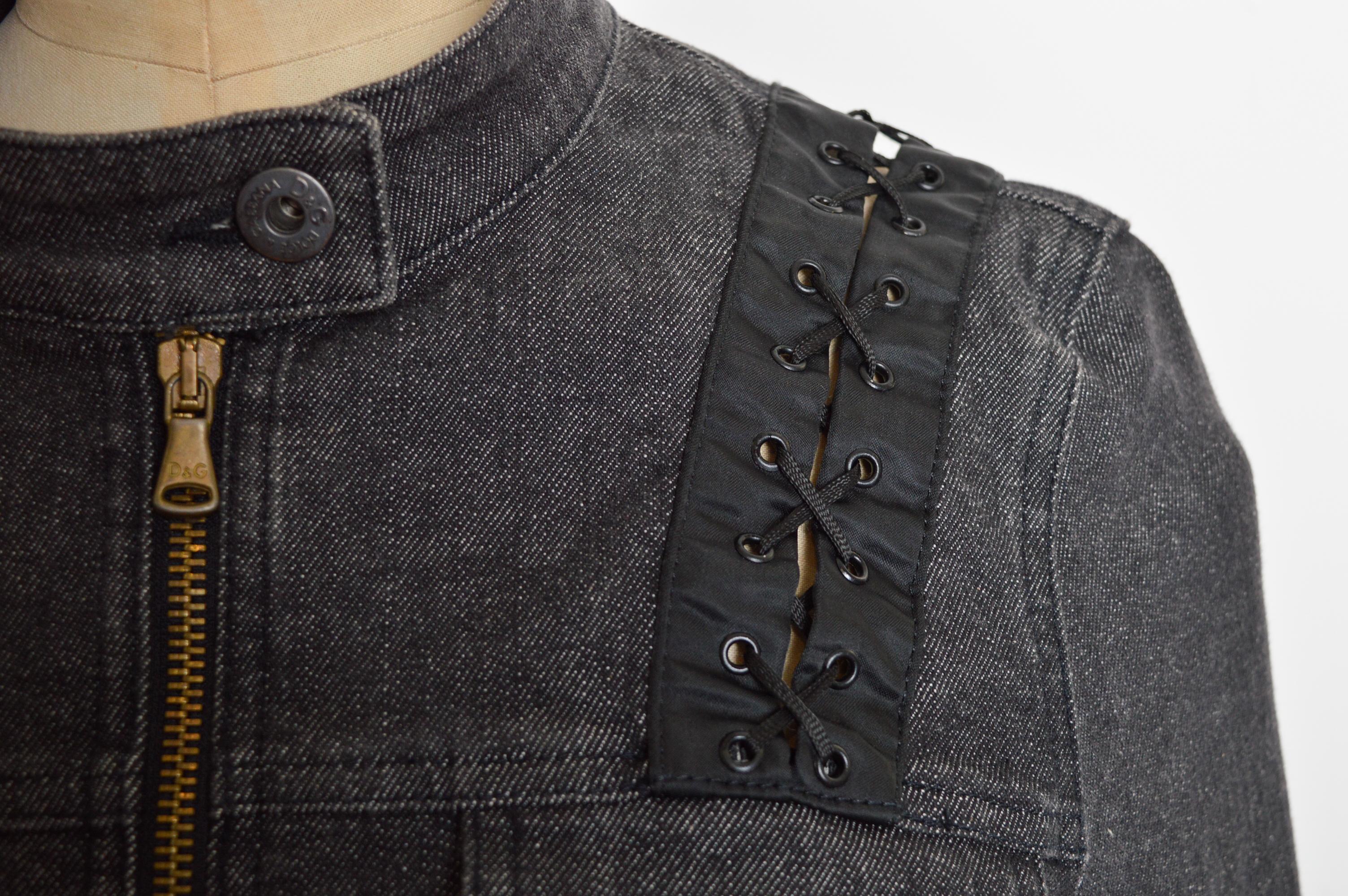 Sexy Y2k Dolce & Gabbana Charcoal Grey fitted denim Lace Up corset Jacket In condizioni buone in vendita a Sheffield, GB