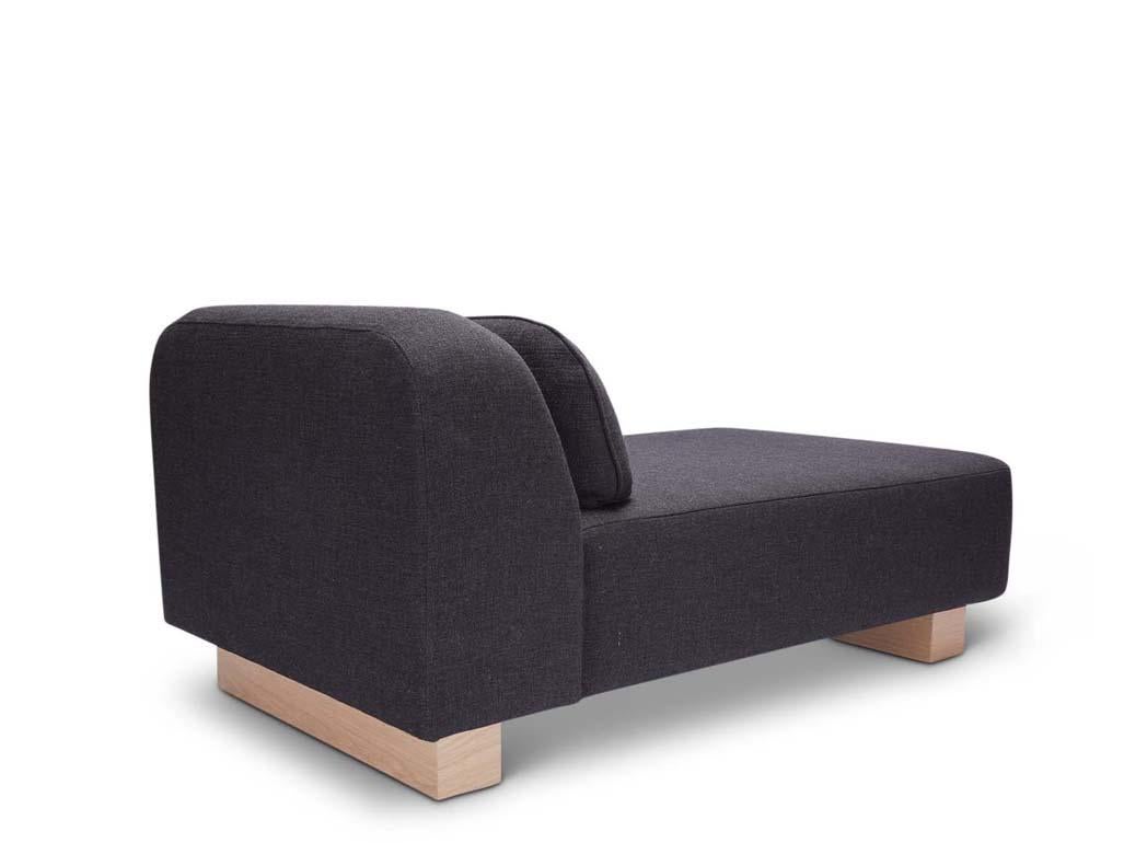American Seymour Chaise by DISC Interiors for Lawson-Fenning For Sale