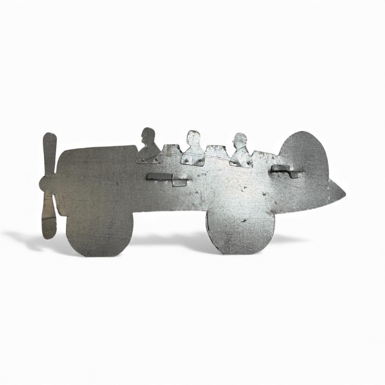 Pilots in Plane Painting on Metal Sculpture Wall Hanging Seymour Chwast Airplane im Angebot 16