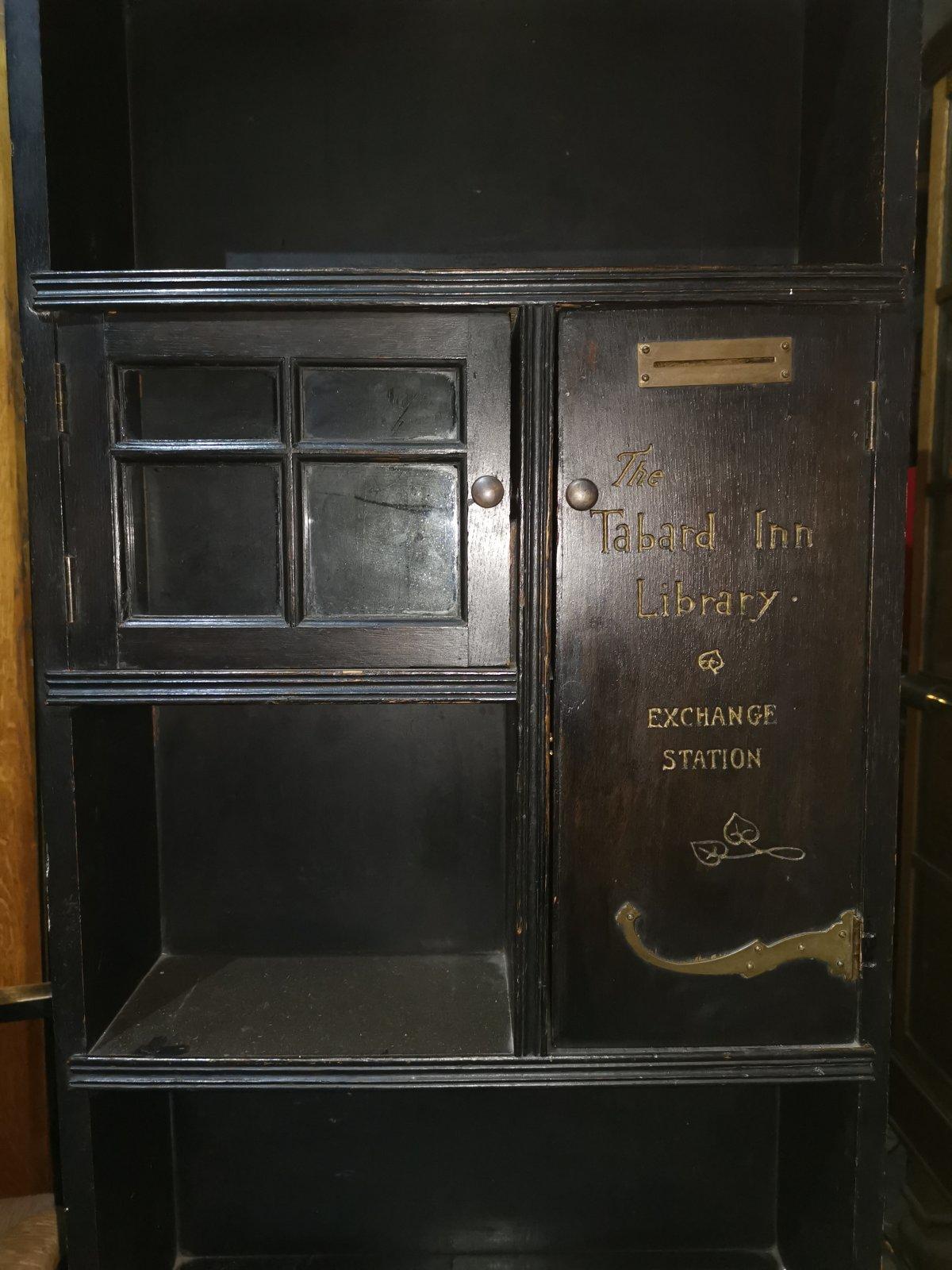 Seymour Easton. A Gothic Revival Ebonized Tabard Inn Library Revolving Bookcase. For Sale 2
