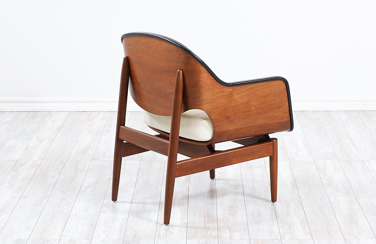 American Seymour J. Wiener Bentwood Lounge Chair for Kodawood