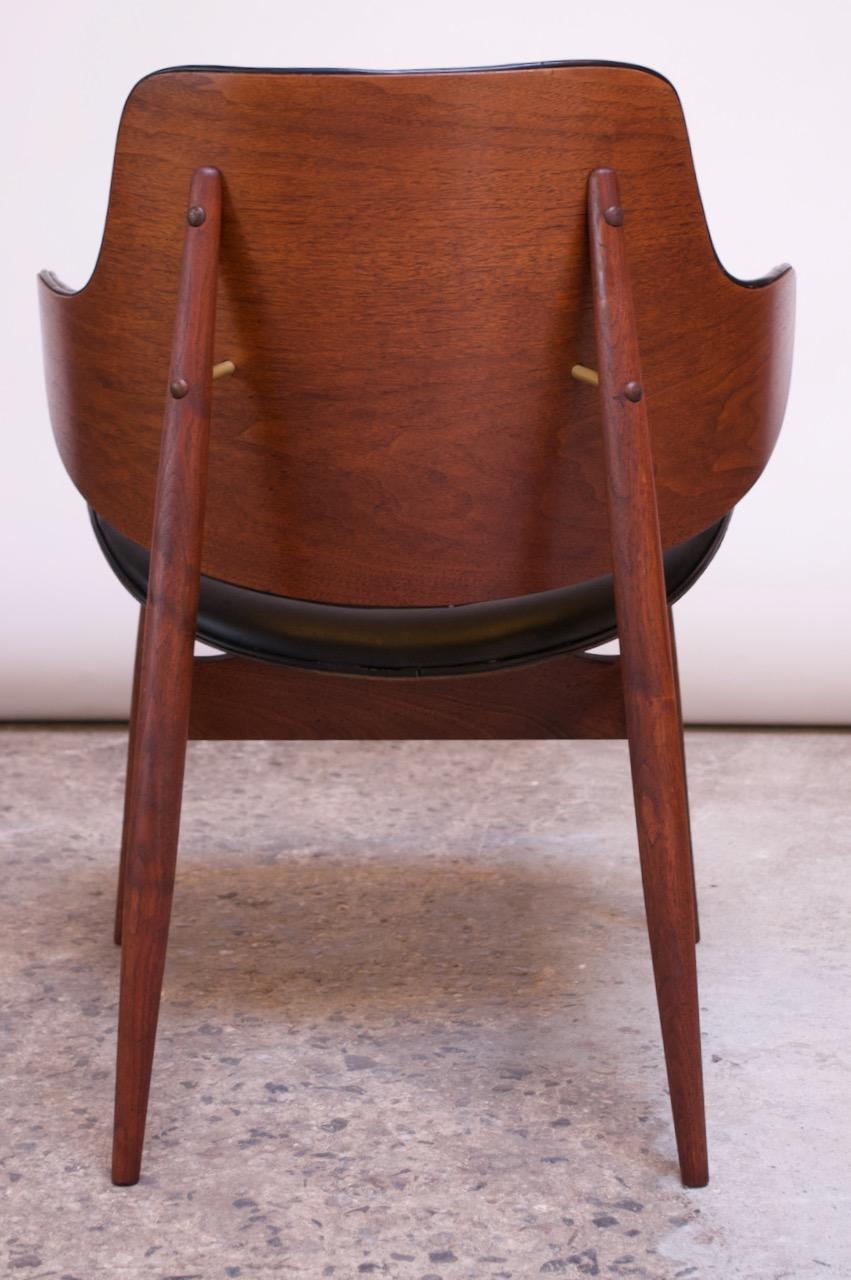 Mid-Century Modern Seymour J. Wiener Walnut Lounge Chair for Kodawood