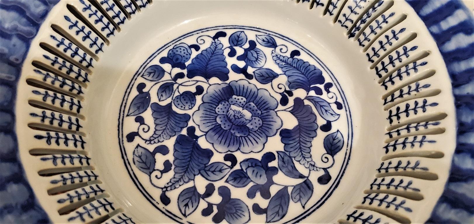 seymour mann china blue vase