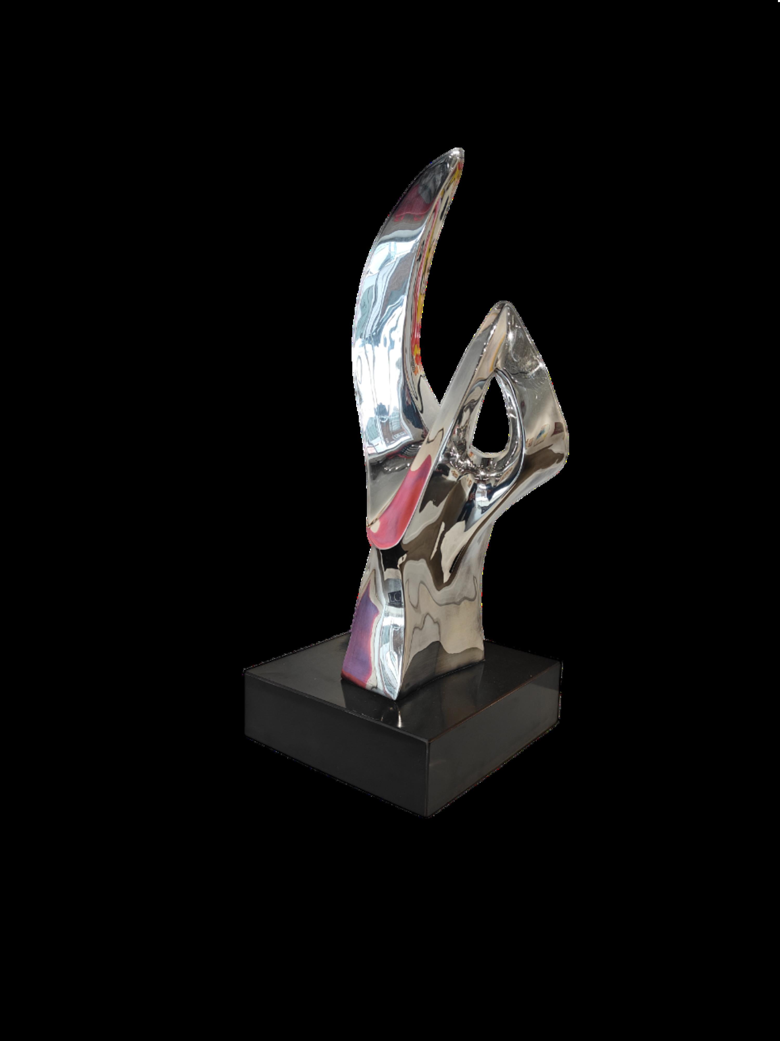 Seymour Meyer
Venus
Signed and editioned 5/9
Silver
18 x 7 x 8 inches
Edition 5/9

Provenance
Kootz Gallery, New York
Collection of Samuel Kootz New York
Estate of the above
Collection of Dr. Joyce Kootz, New York
Estate of the above


A hand