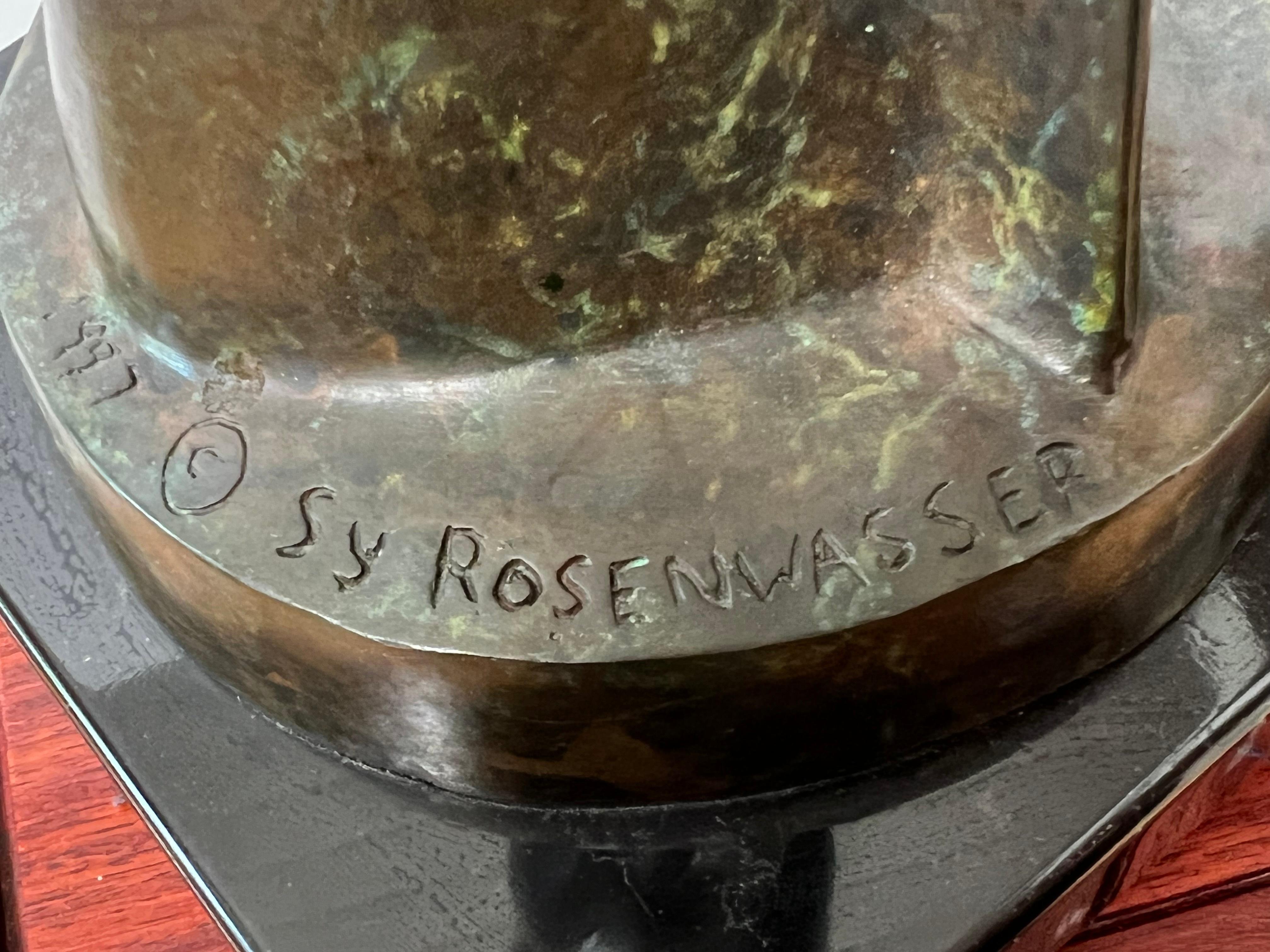 Sculpture originale d'une mère avec trois enfants par Sy Rosenwasser 1997 en vente 2