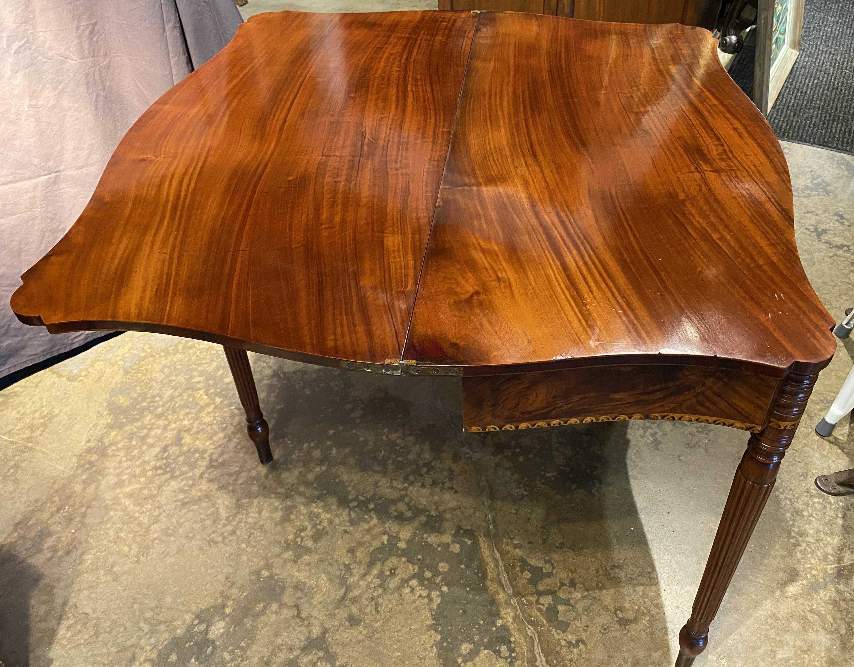 Seymour School Federal Period Mahogany Gaming Table with Lunette Inlay c.1810 For Sale 5