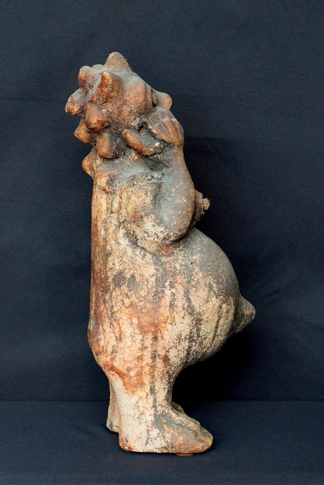 Maternité – Sculpture von SEYNI AWA CAMARA