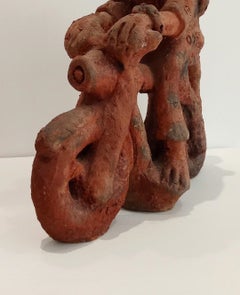 Mopedmann Seyni Awa Camara Terrakotta-Skulptur Keramik Humor Afrikanische Kunst