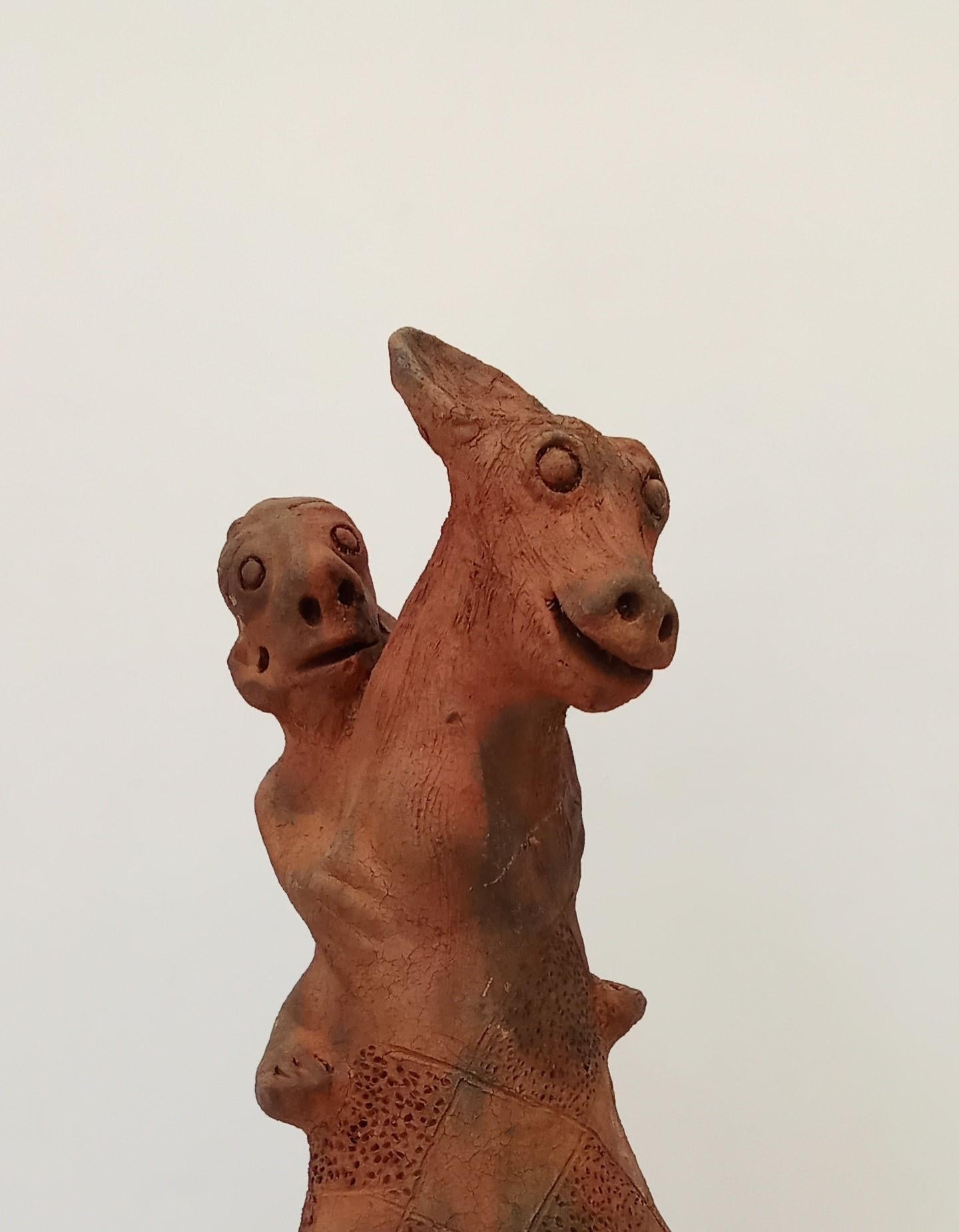 The ride Seyni Awa Camara Terracotta sculpture ceramic animal African art earth - Beige Figurative Sculpture by SEYNI AWA CAMARA