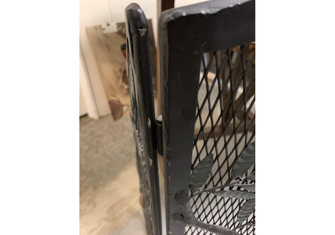 SF Bay Trading Decorative Wrought Iron 3-Part Firescreen With Birds 1