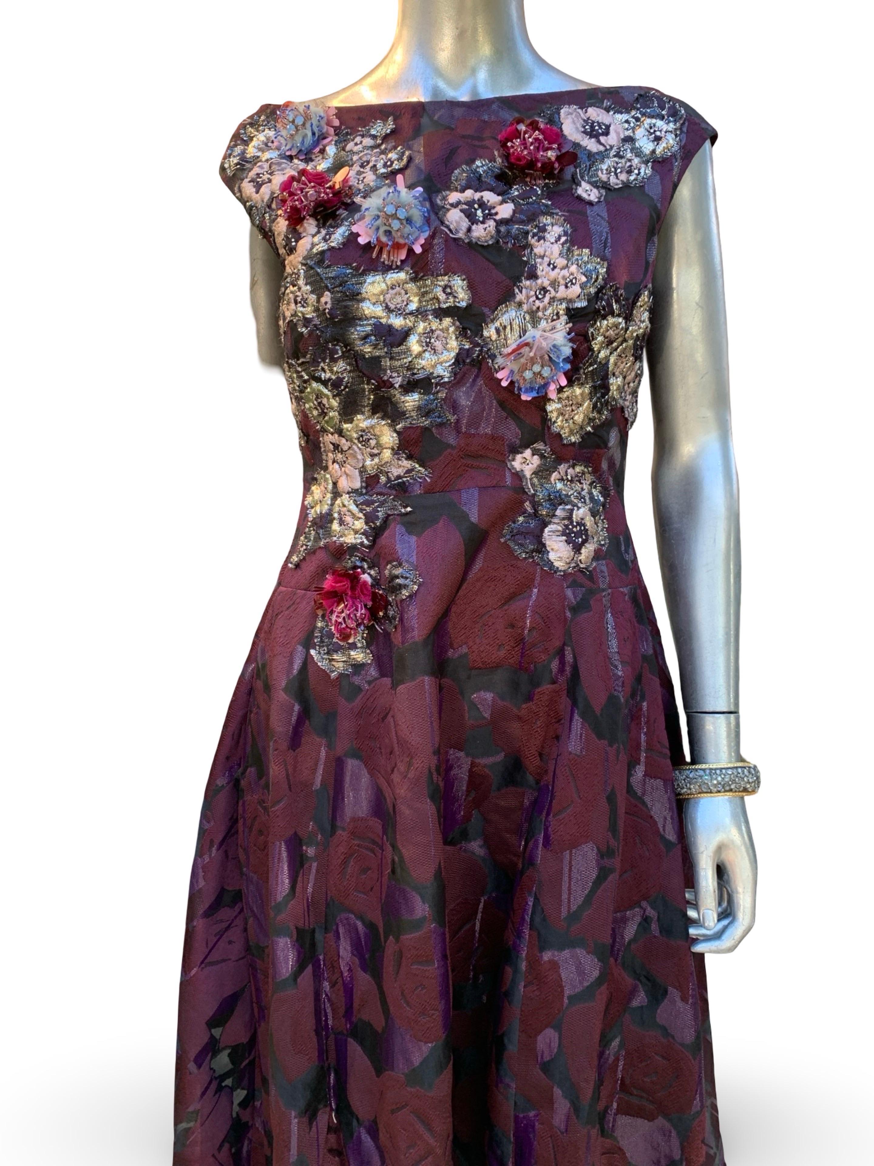 SFA Talbot Runhof Deutschland Atemberaubende Perlen besticktes Abendkleid Größe 10 im Angebot 3