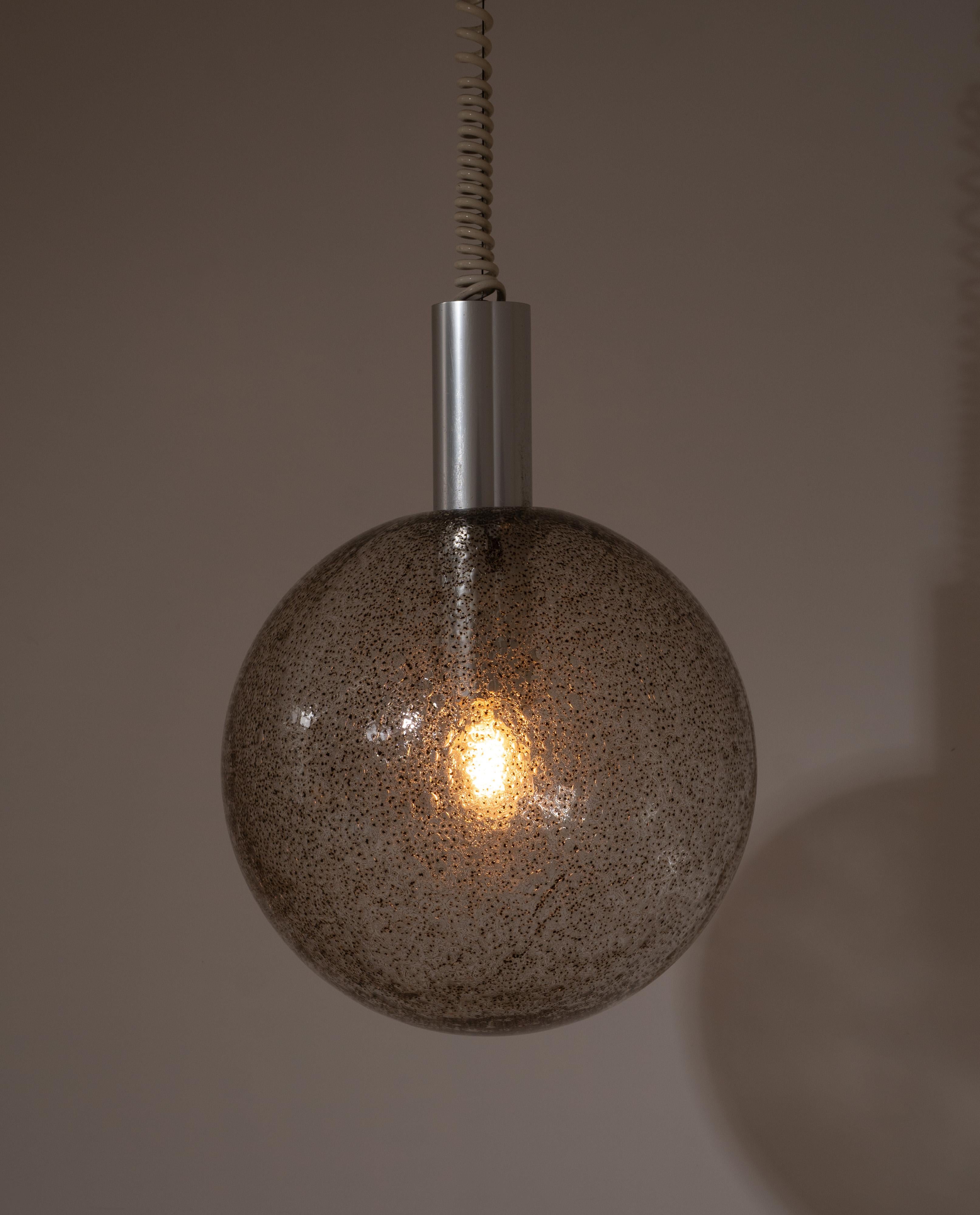 Sfera Hanging Lamp by Afra & Tobia Scarpa Italy 1964 Flos Italiano en venta