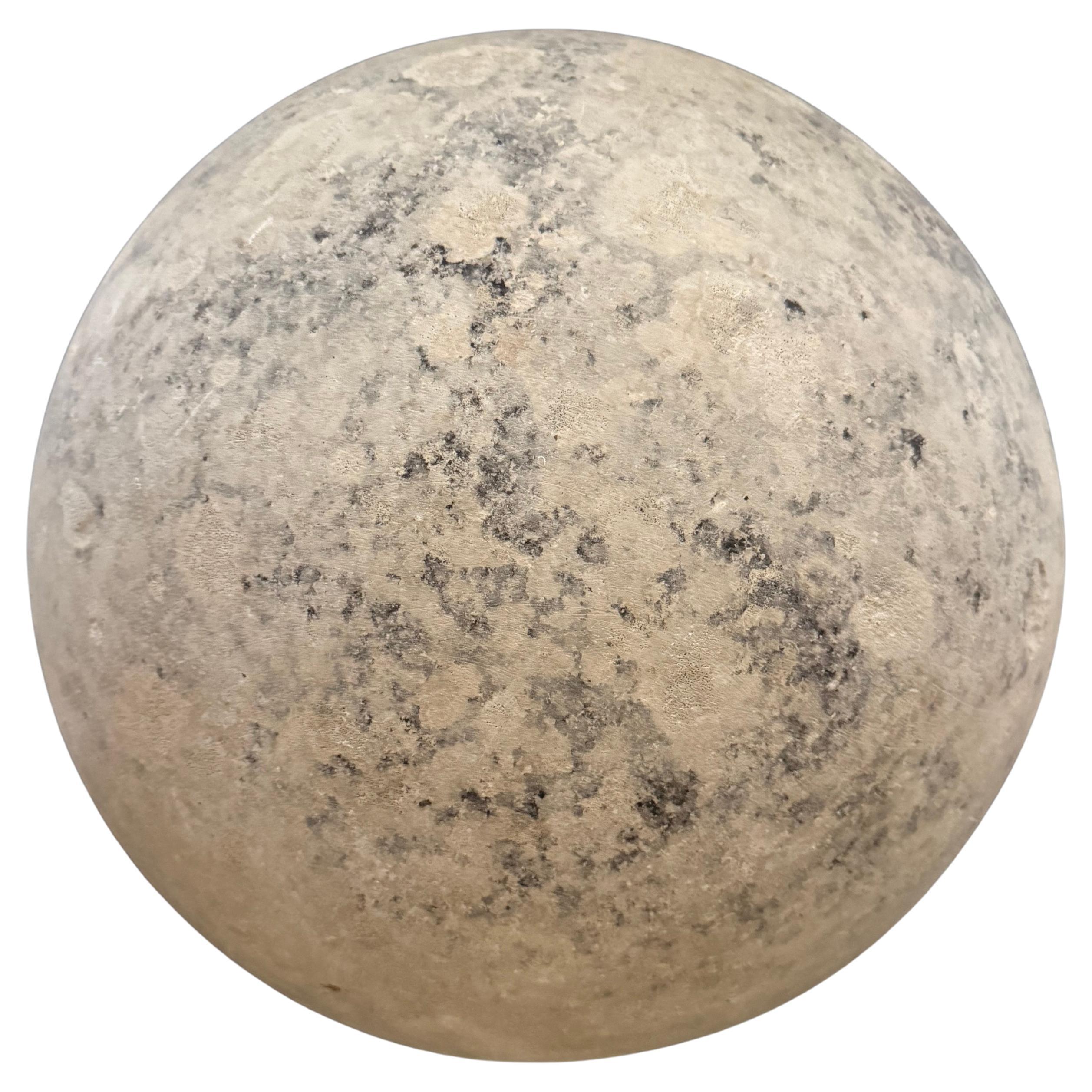 Sandstone sphere - Apulia 17th century For Sale