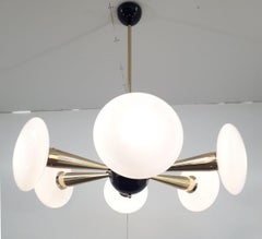 Lampadario Sfinge di Fabio Ltd