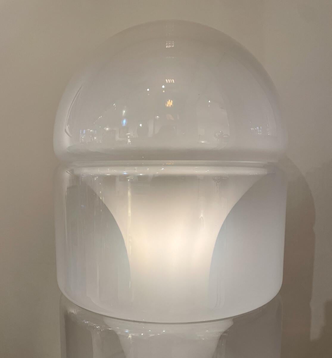 Italian Sfumato Floor Lamp Model LT316 By Carlo Nason For Mazzega, Italy For Sale