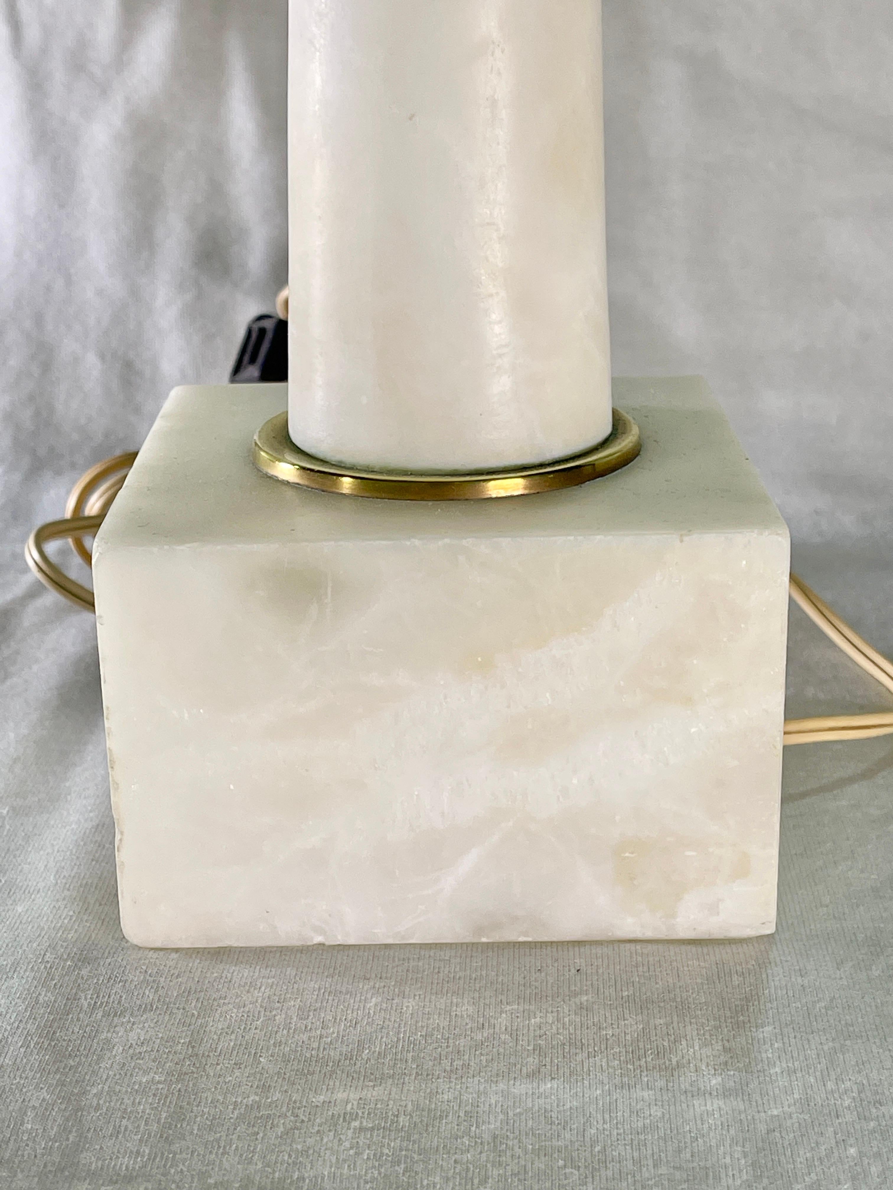 SG Italian Alabaster & Brass Table Lamp For Sale 7