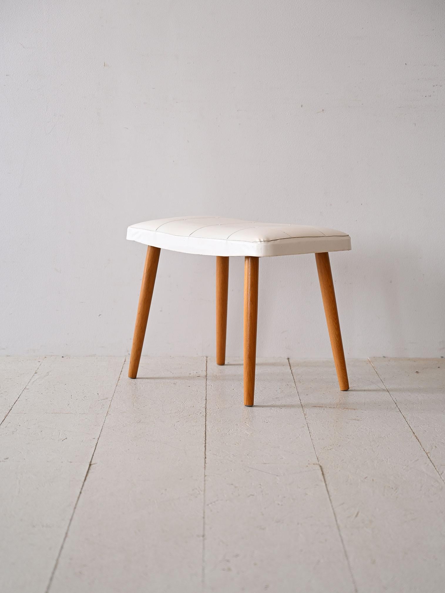 Taburete vintage Escandinavo moderno en venta