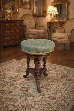 Antique Piano Screw Stool in Walnut Early 1900s