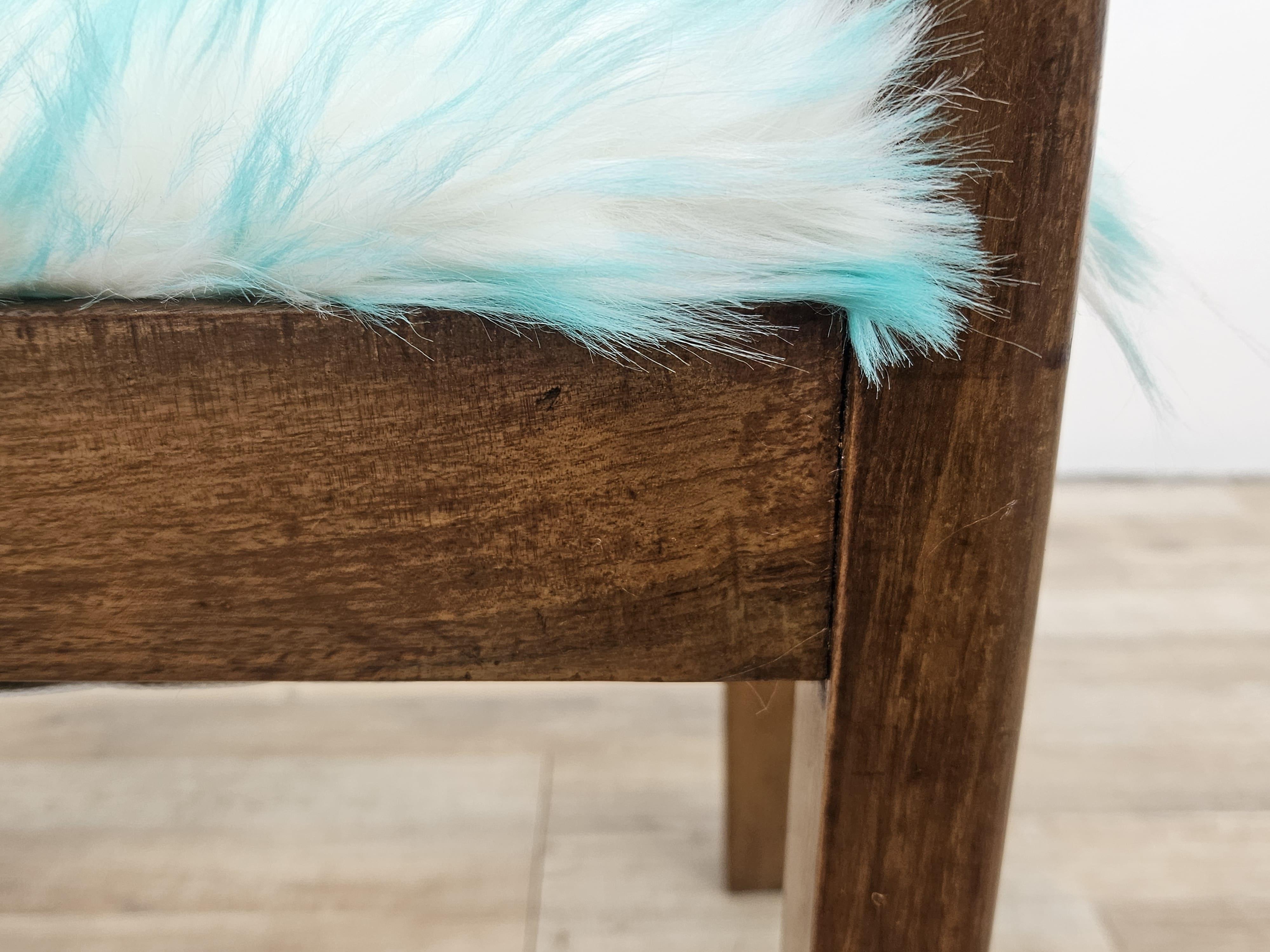Tabouret Art Déco en noyer tapissé 20ème siècle en fourrure en vente 6