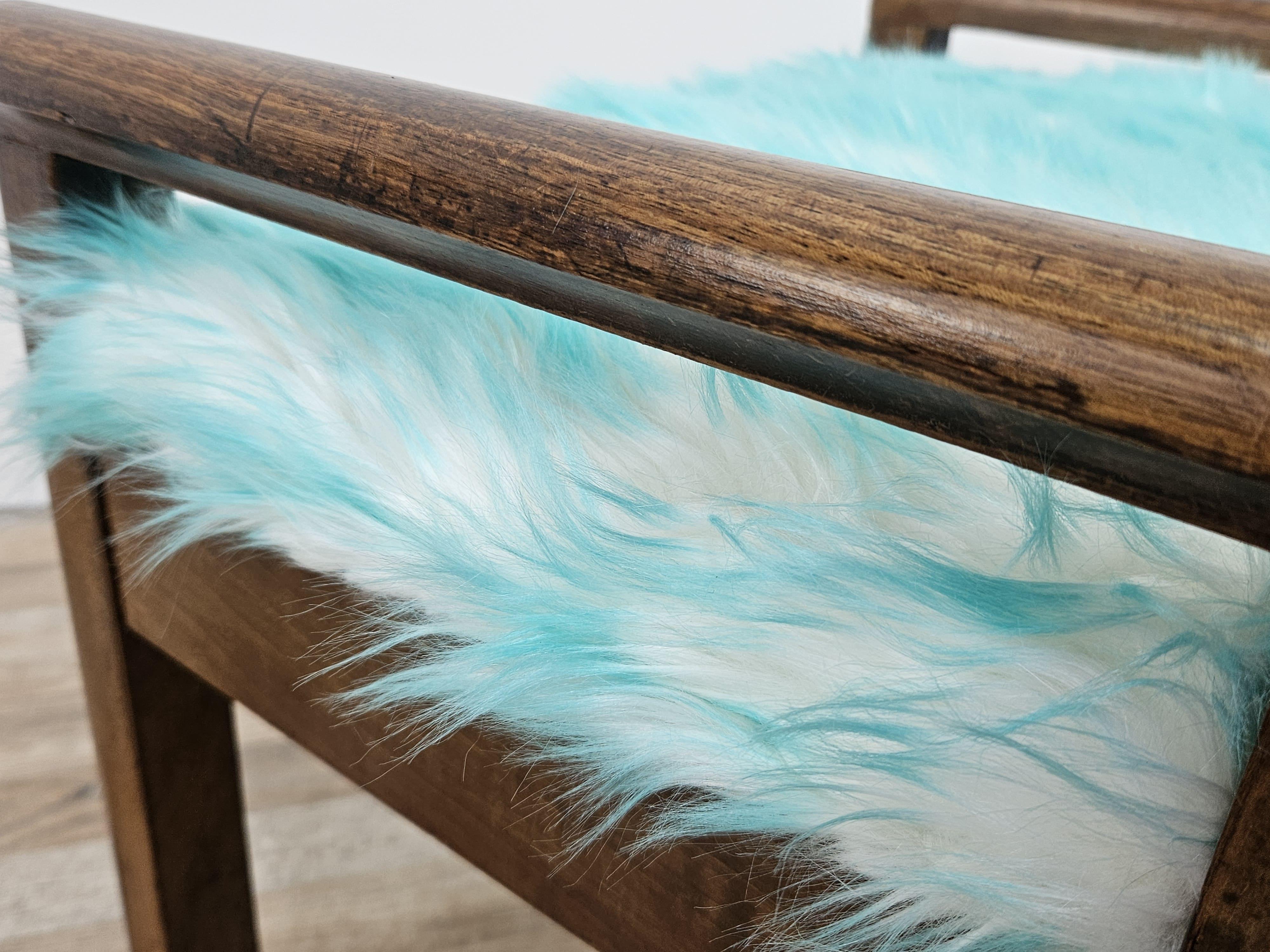 Tissu Tabouret Art Déco en noyer tapissé 20ème siècle en fourrure en vente