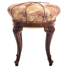 Tabouret en bois ancien camouflage Sgabello de Yukiko Nagai