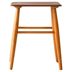 Tabouret Fanett par Ilmari Tapiovaara